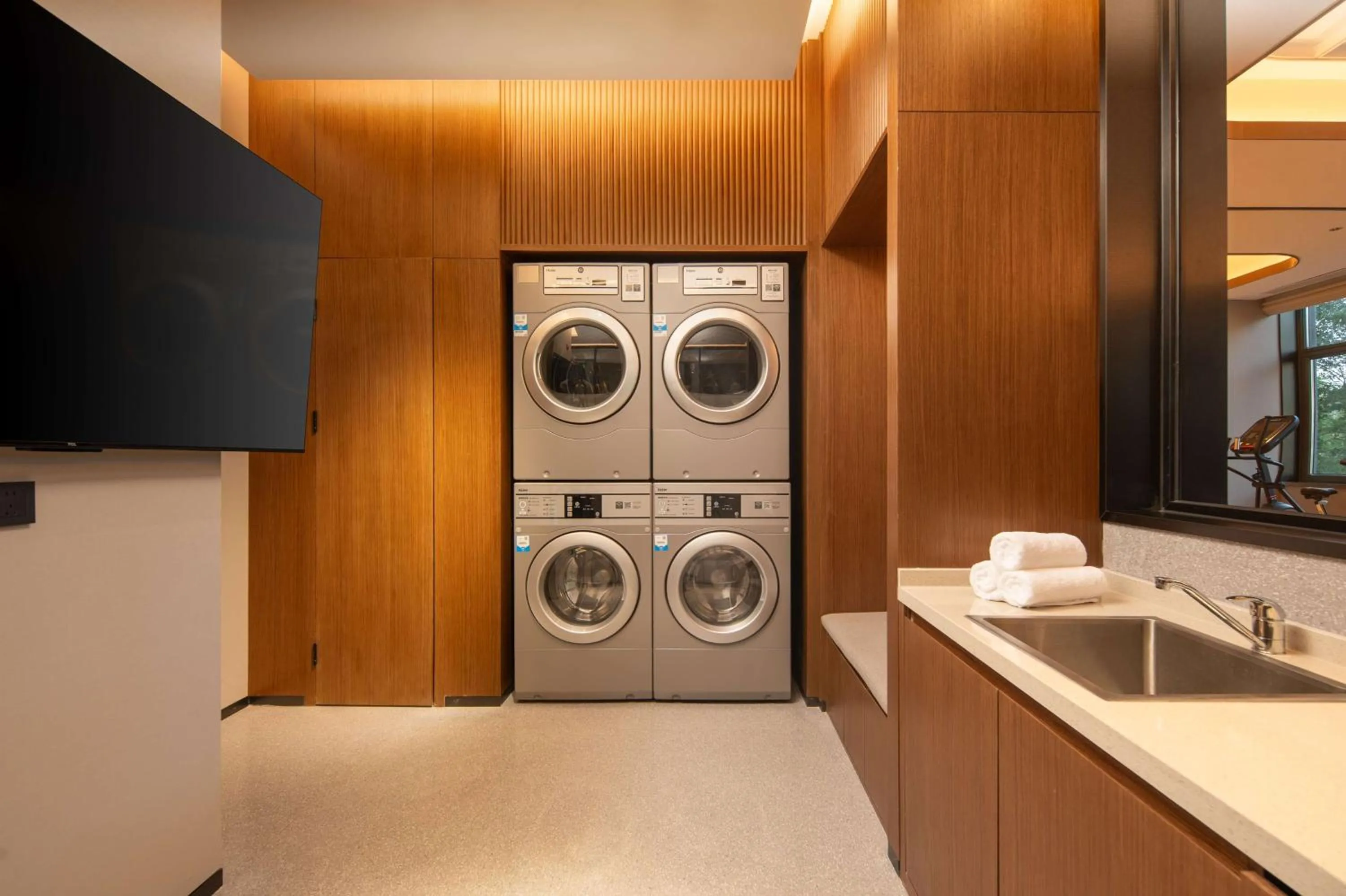 Property building in Hilton Garden Inn Beijing West Railway Station