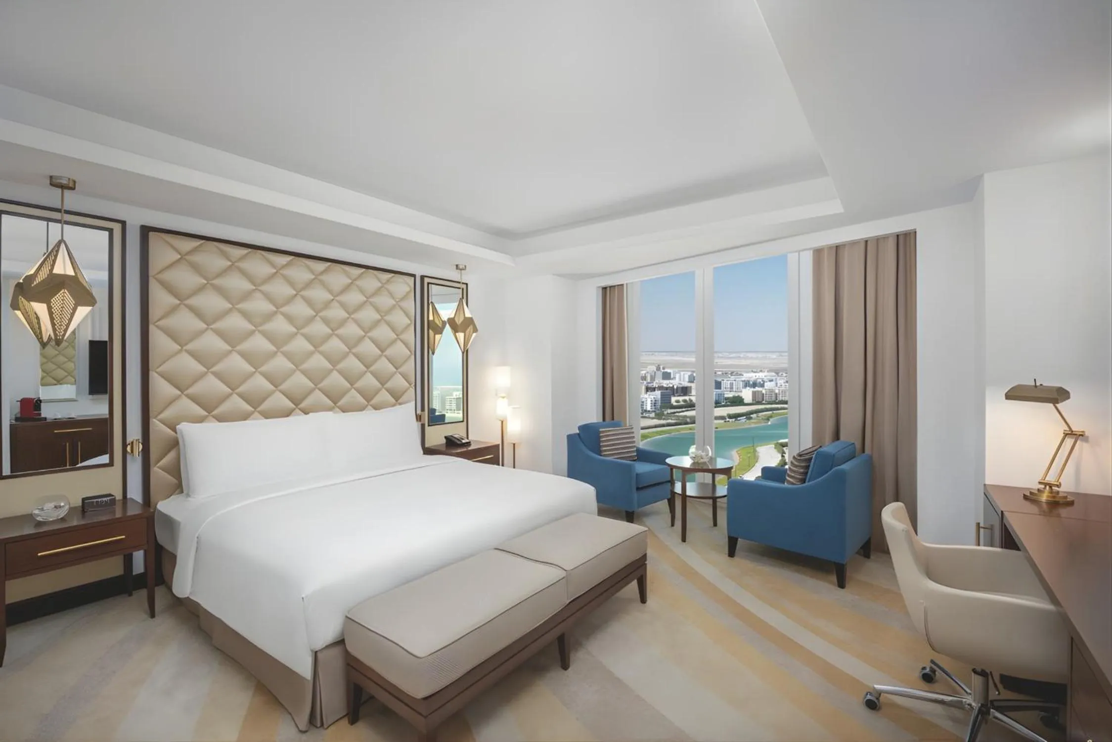 View (from property/room), Bed in Hilton Al Khobar King Fahd Causeway