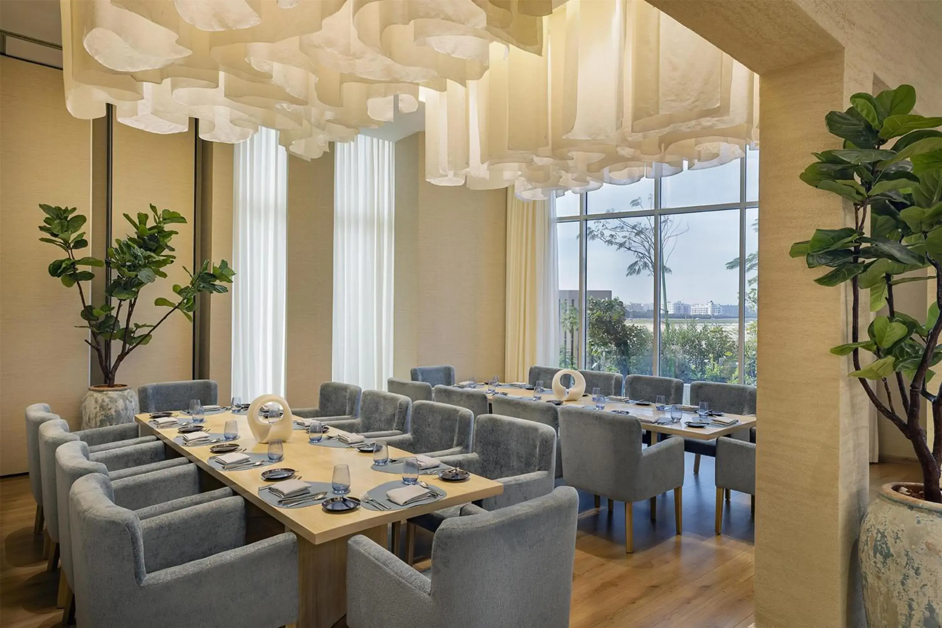 Restaurant/places to eat in Hilton Al Khobar King Fahd Causeway Restaurant/places to eat in Hilton Al Khobar King Fahd Causeway