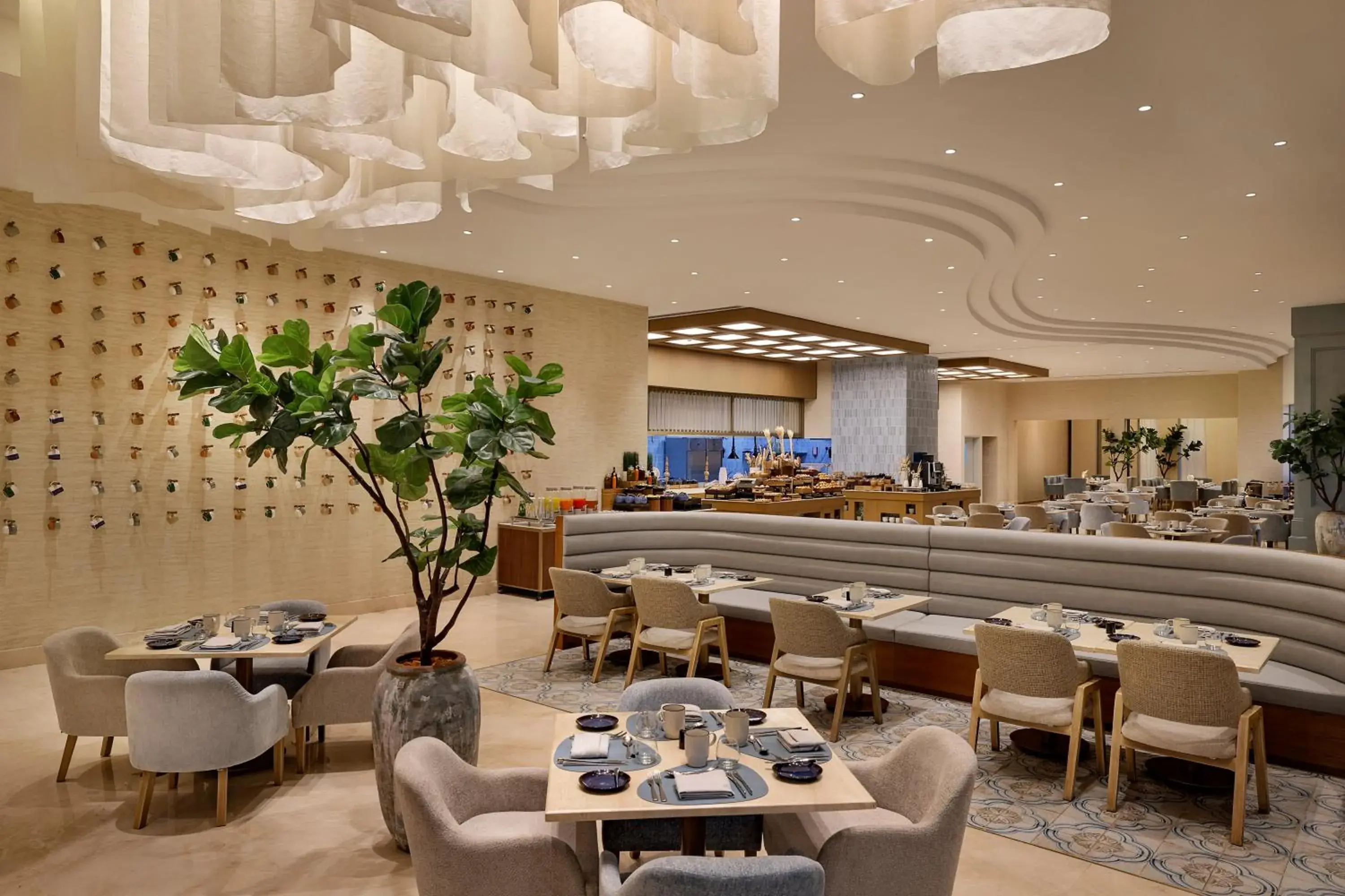 Restaurant/places to eat in Hilton Al Khobar King Fahd Causeway Restaurant/places to eat in Hilton Al Khobar King Fahd Causeway