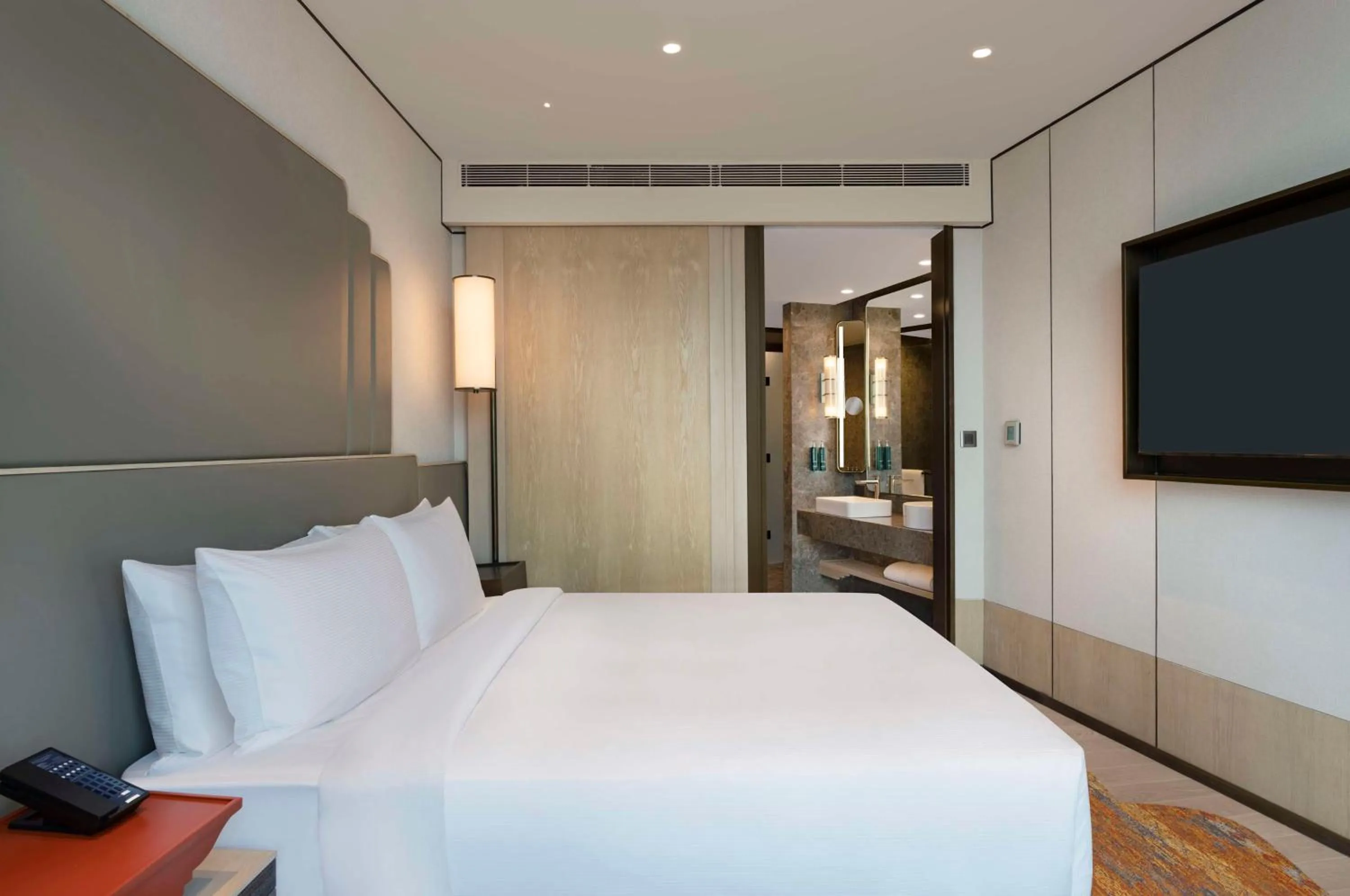 Bed in Hilton Kathmandu