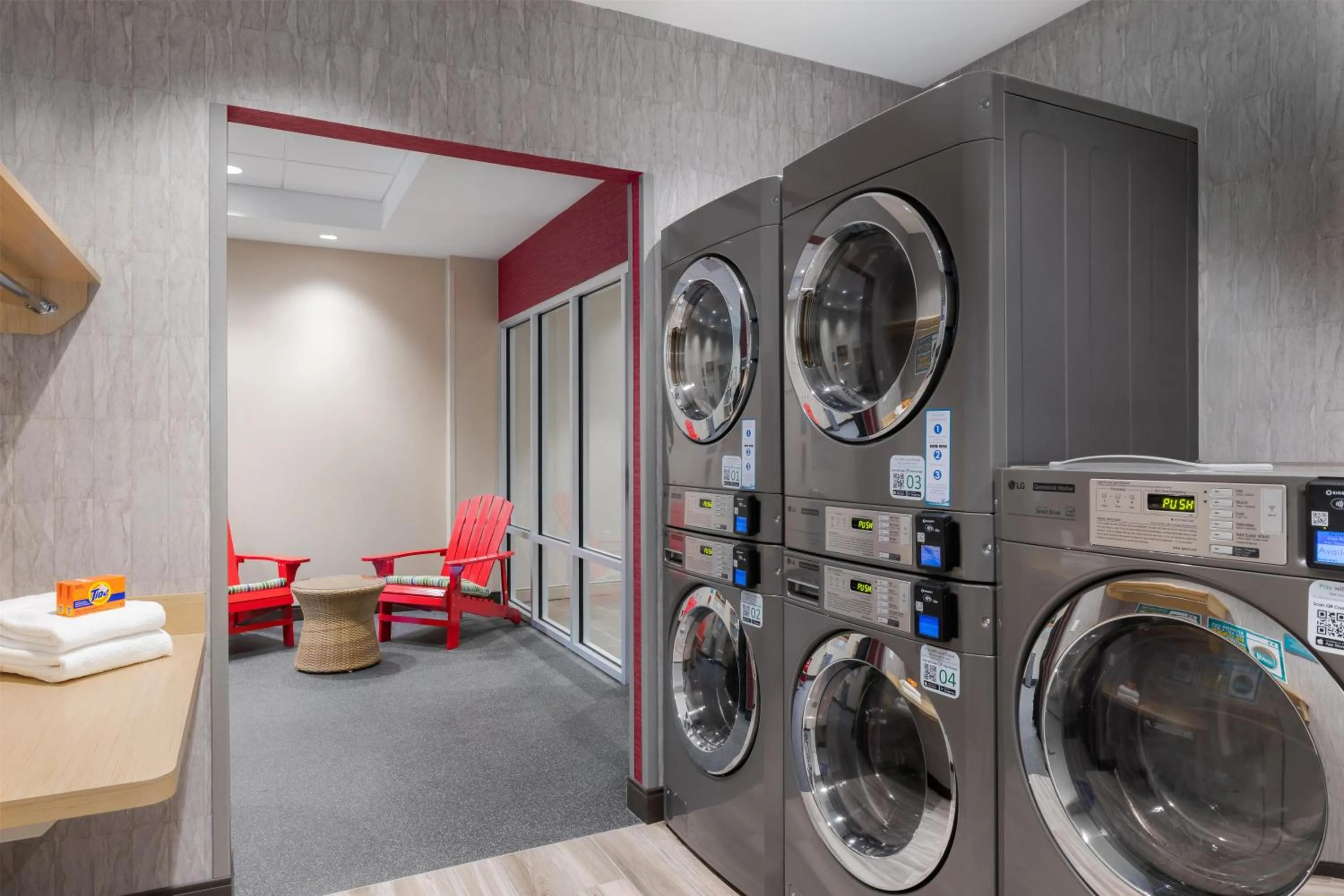 laundry in Home2 Suites By Hilton Virginia Beach Princess Anne