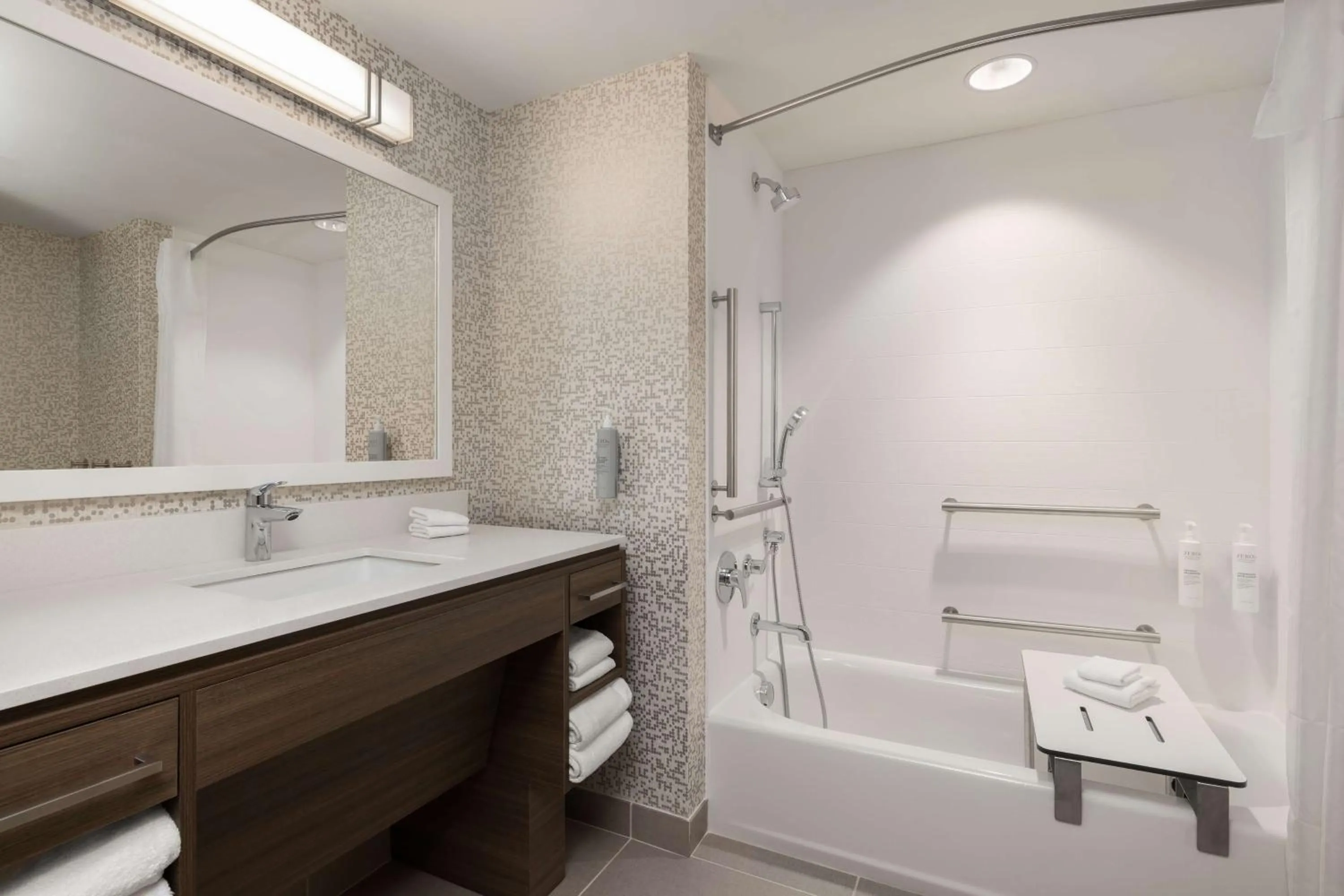 Bathroom in Home2 Suites By Hilton Virginia Beach Princess Anne