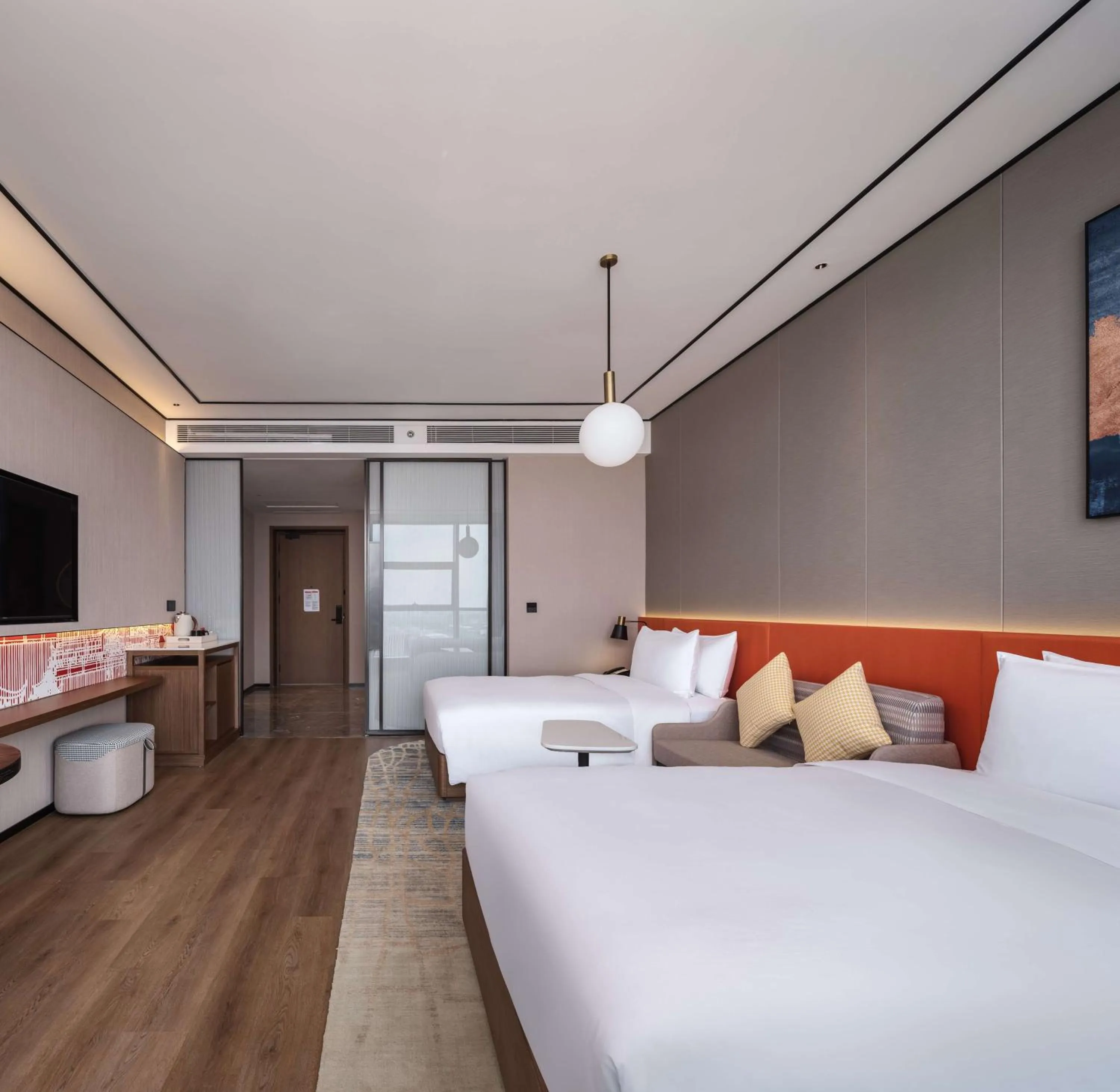 Living room, Bed in Hilton Garden Inn Taiyuan Binhe
