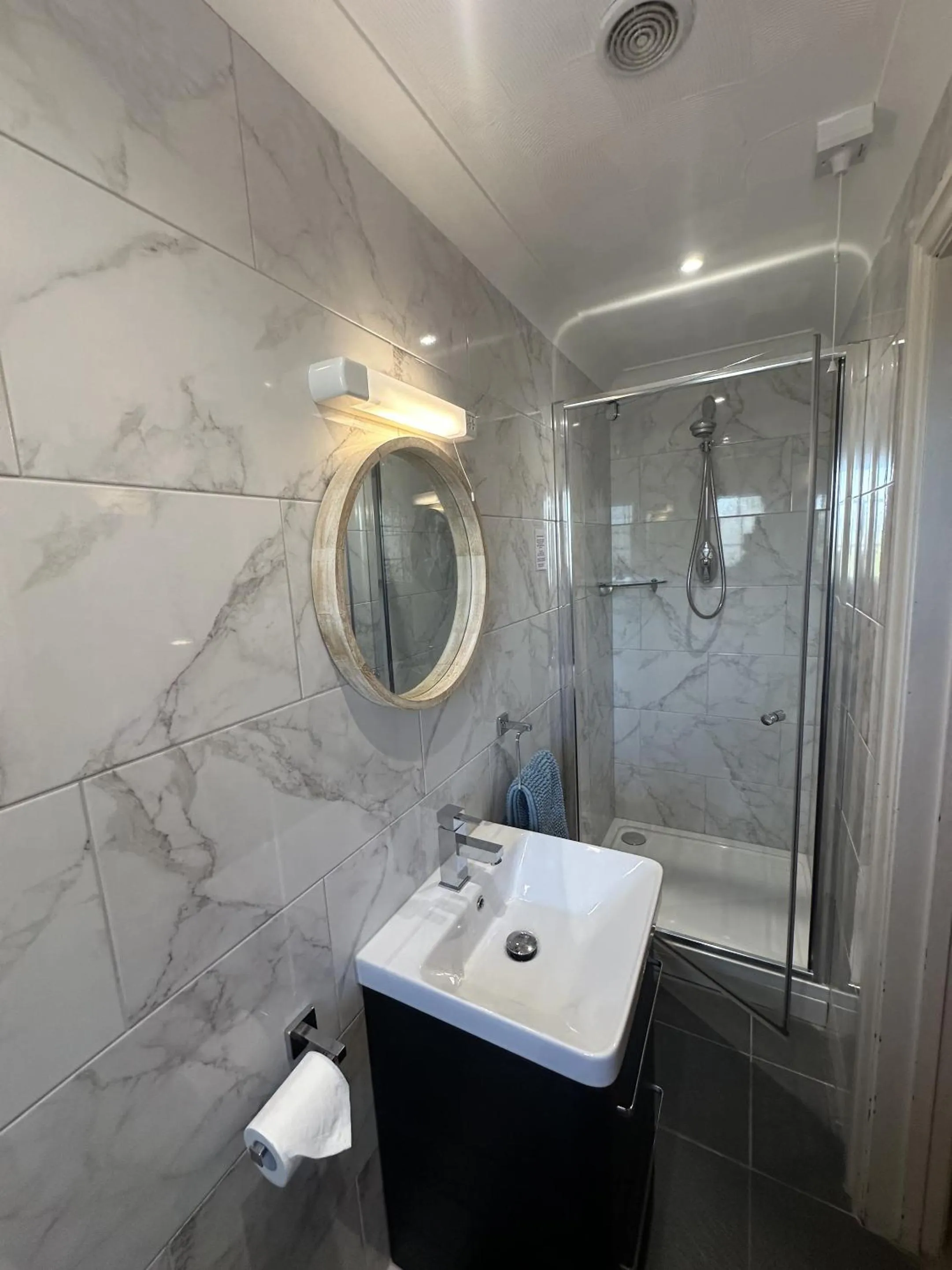 Bathroom in The Crooked Inn