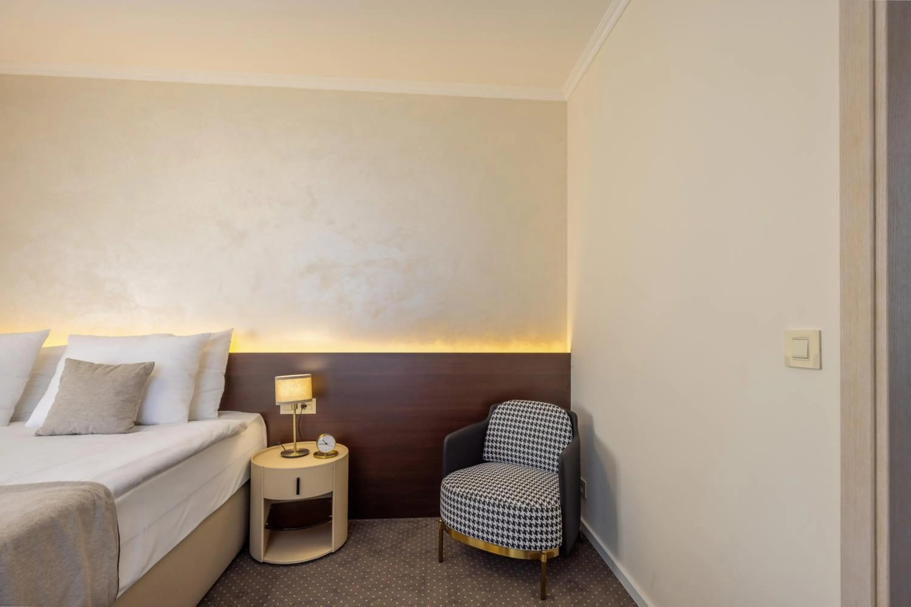 Bedroom, Bed in Nobel West Hotel