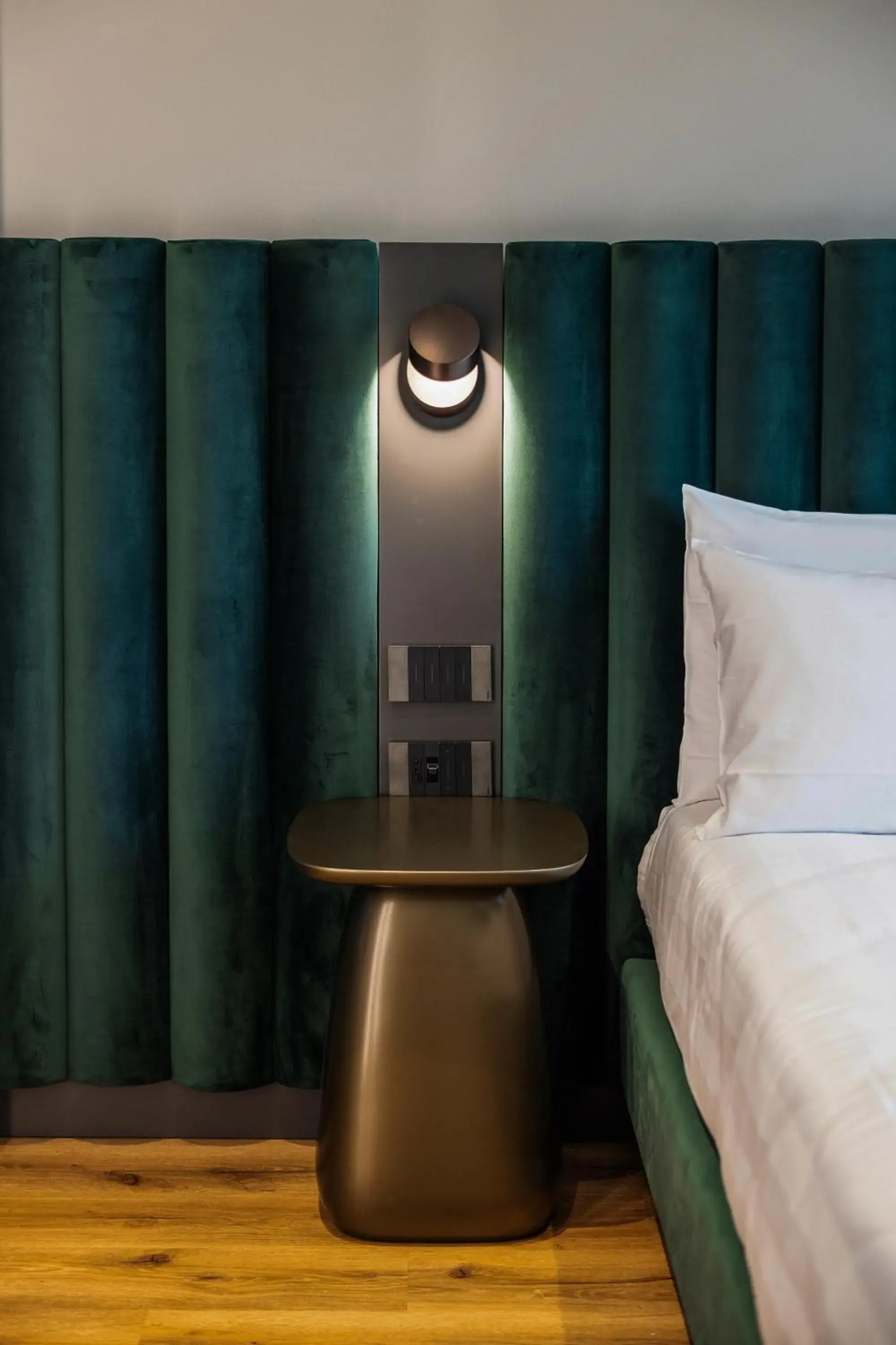 Standard Double or Twin Room with Garden View in Como Hills Standard Double or Twin Room with Garden View in Como Hills