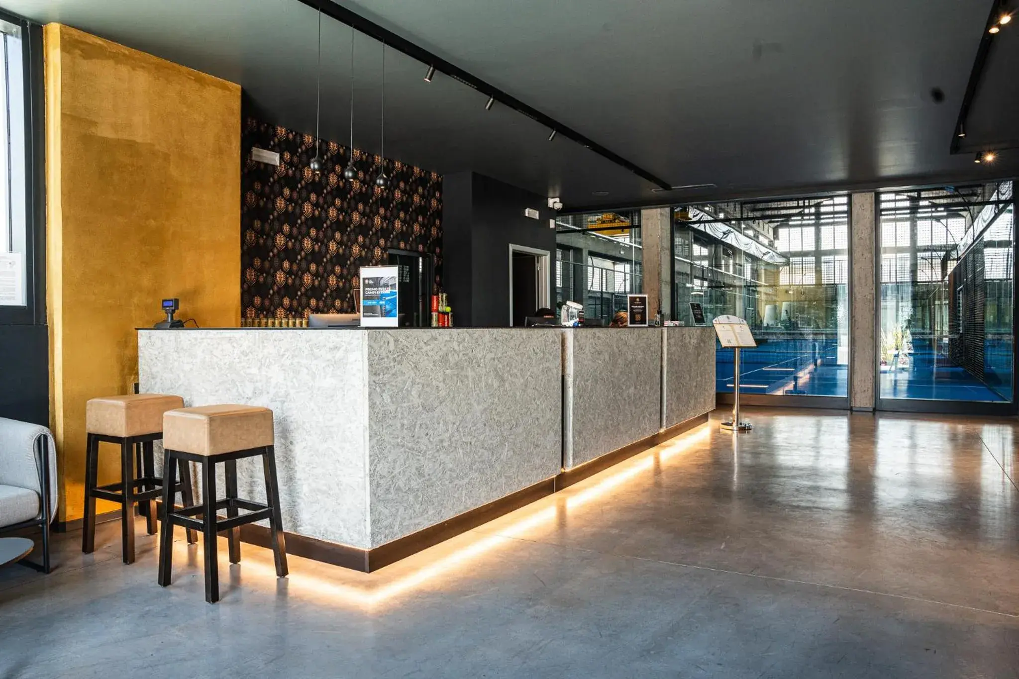 Lobby or reception in Como Hills Lobby or reception in Como Hills