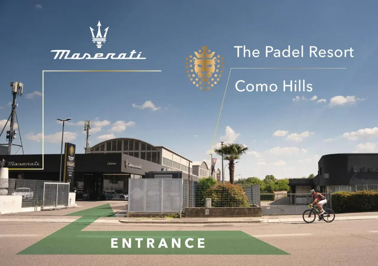 Property building in Como Hills Property building in Como Hills