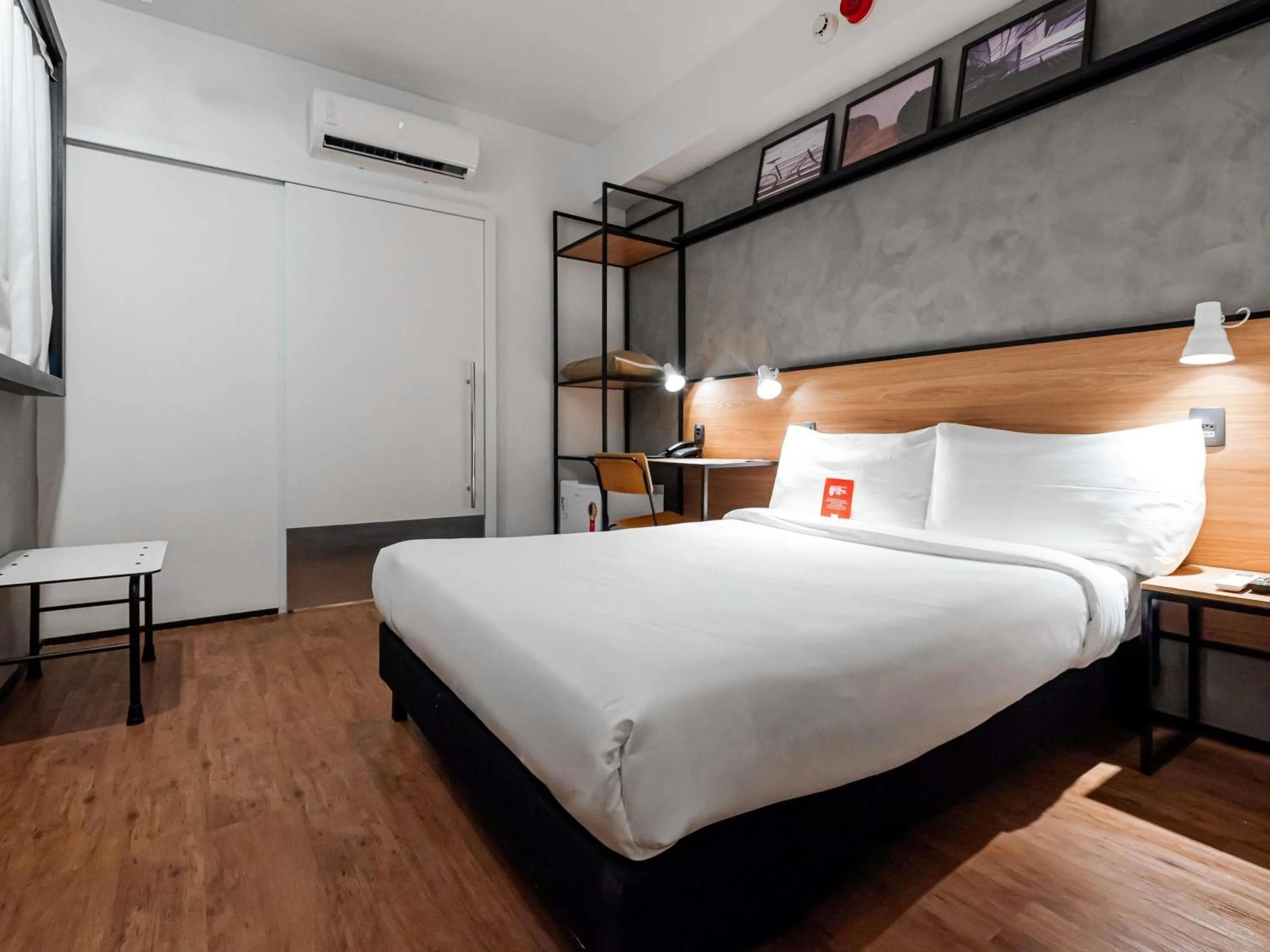 Bedroom, Bed in ibis Lavras