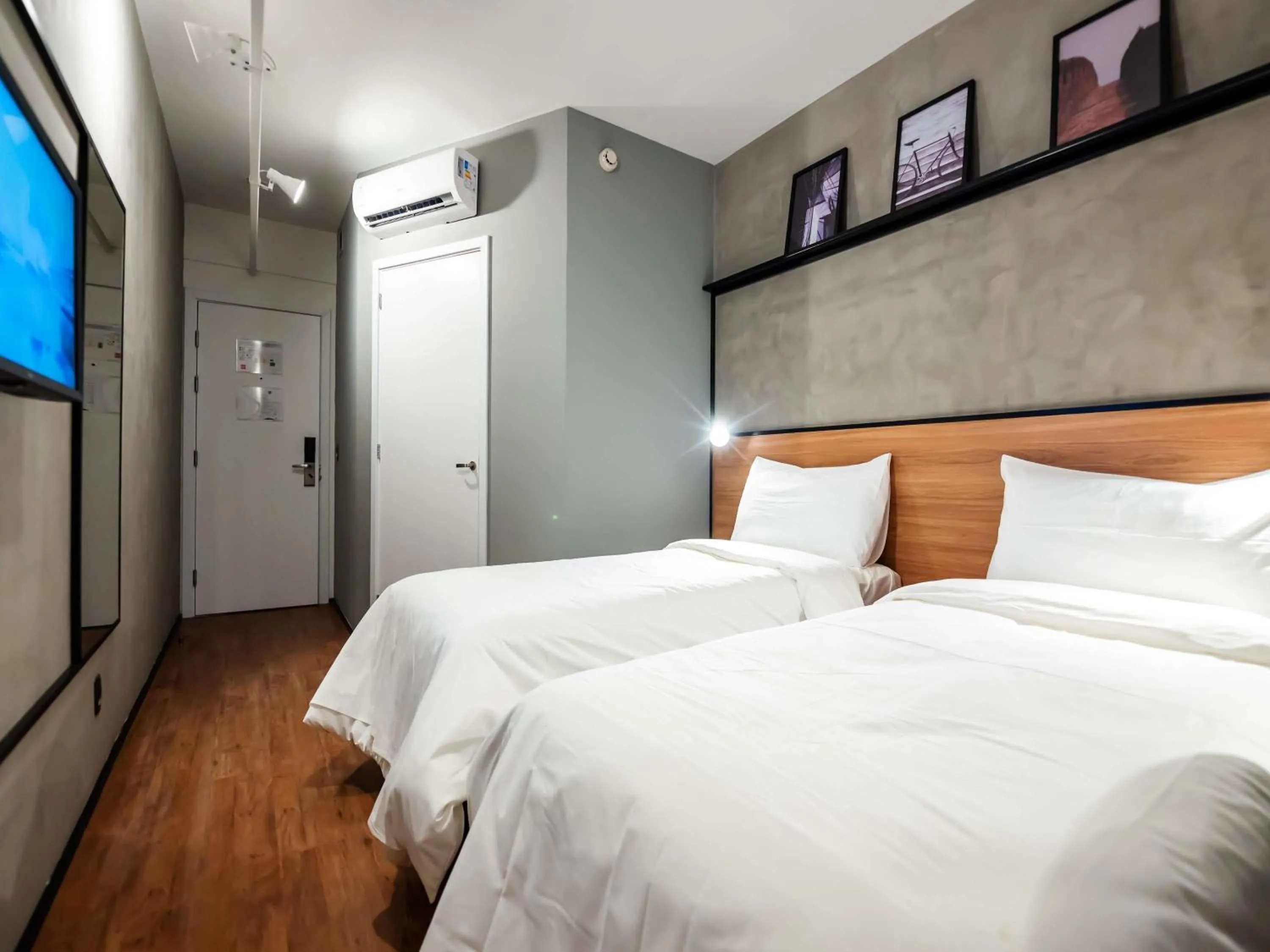 Bedroom, Bed in ibis Lavras