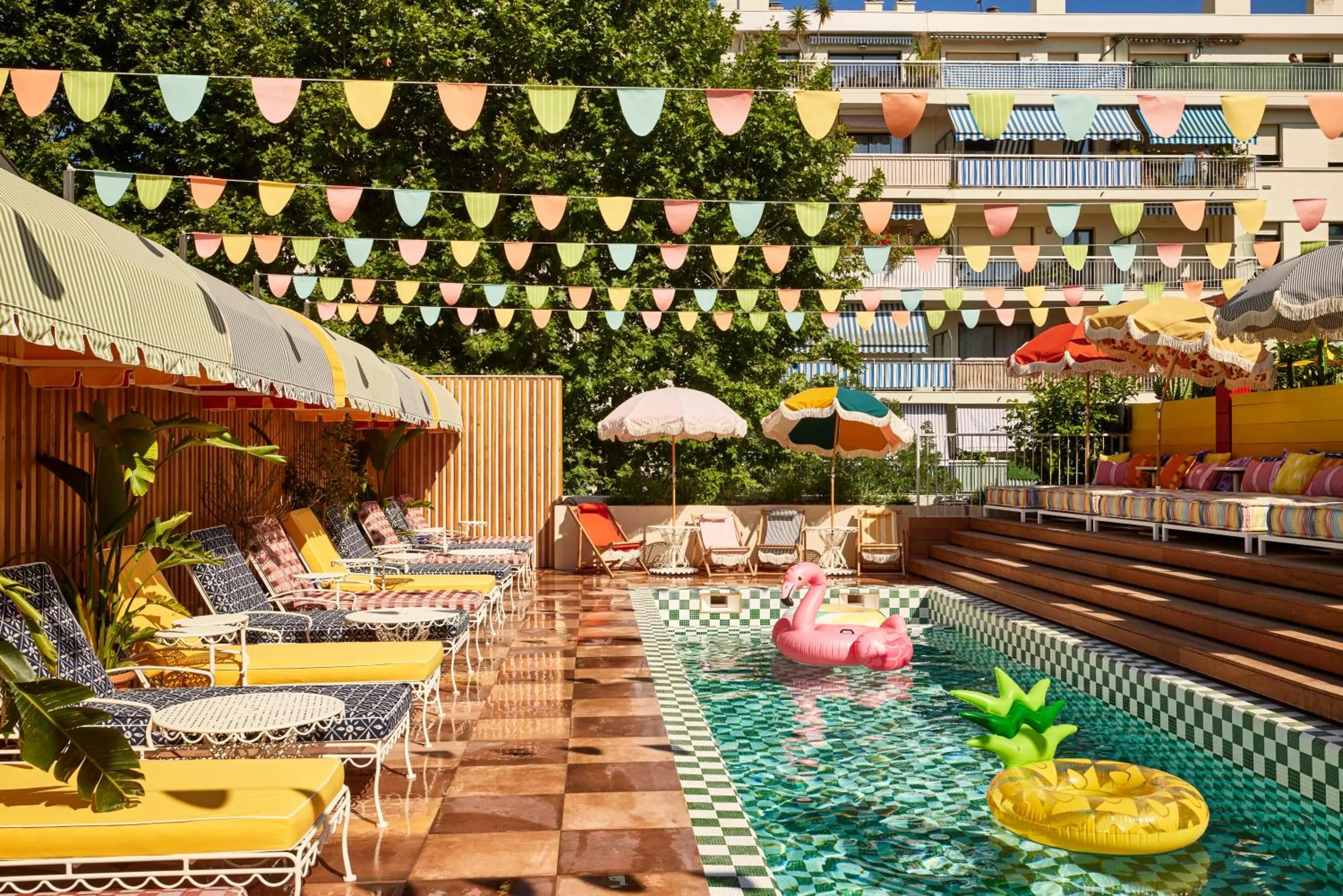 Swimming pool in Mama Shelter Nice