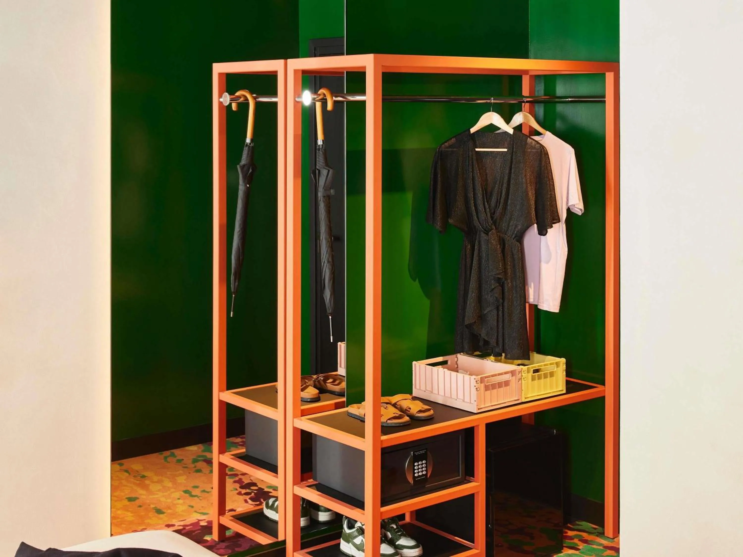 Bedroom in Mama Shelter Nice