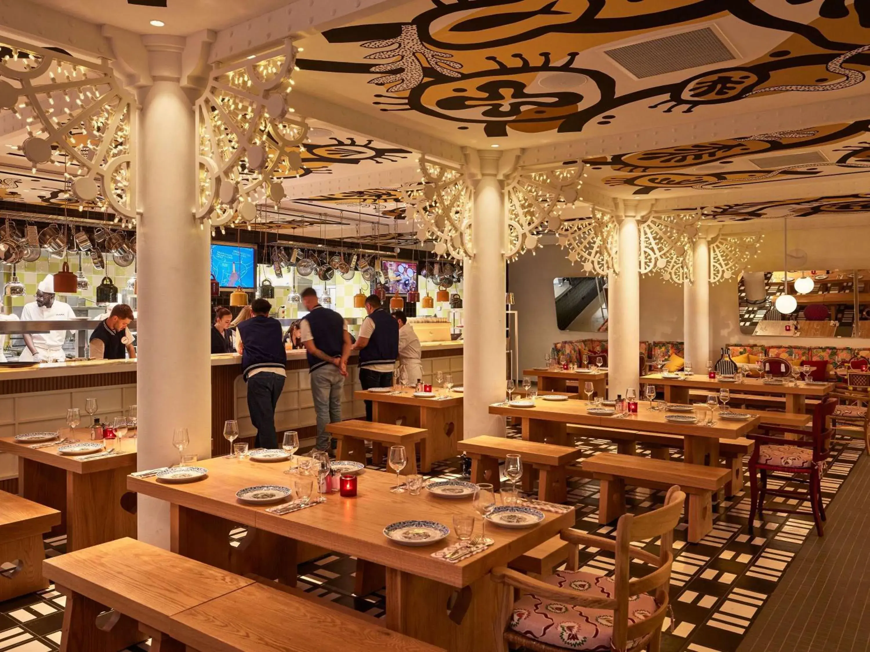 Restaurant/places to eat in Mama Shelter Nice Restaurant/places to eat in Mama Shelter Nice