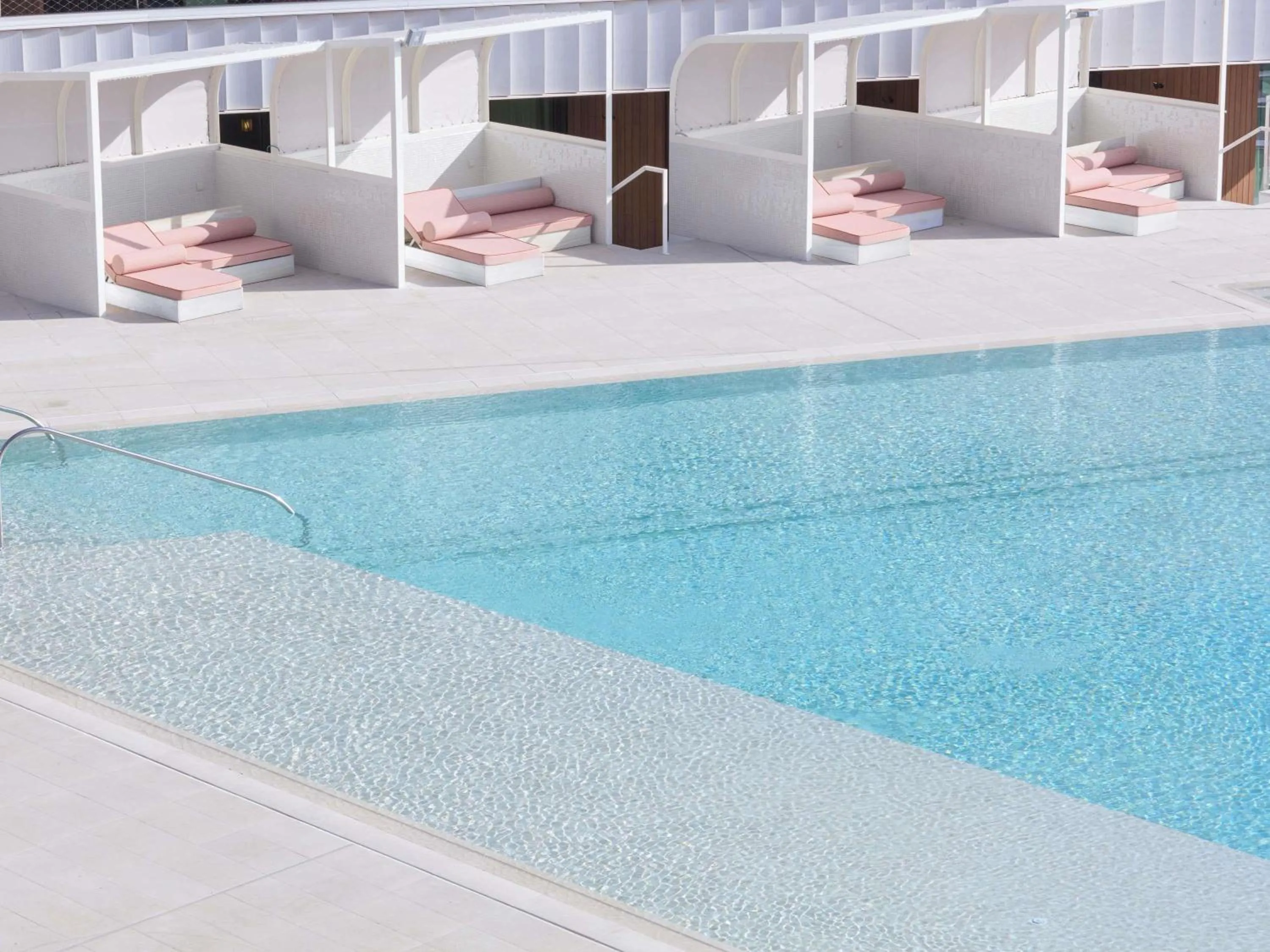 Pool view in SLS Barcelona