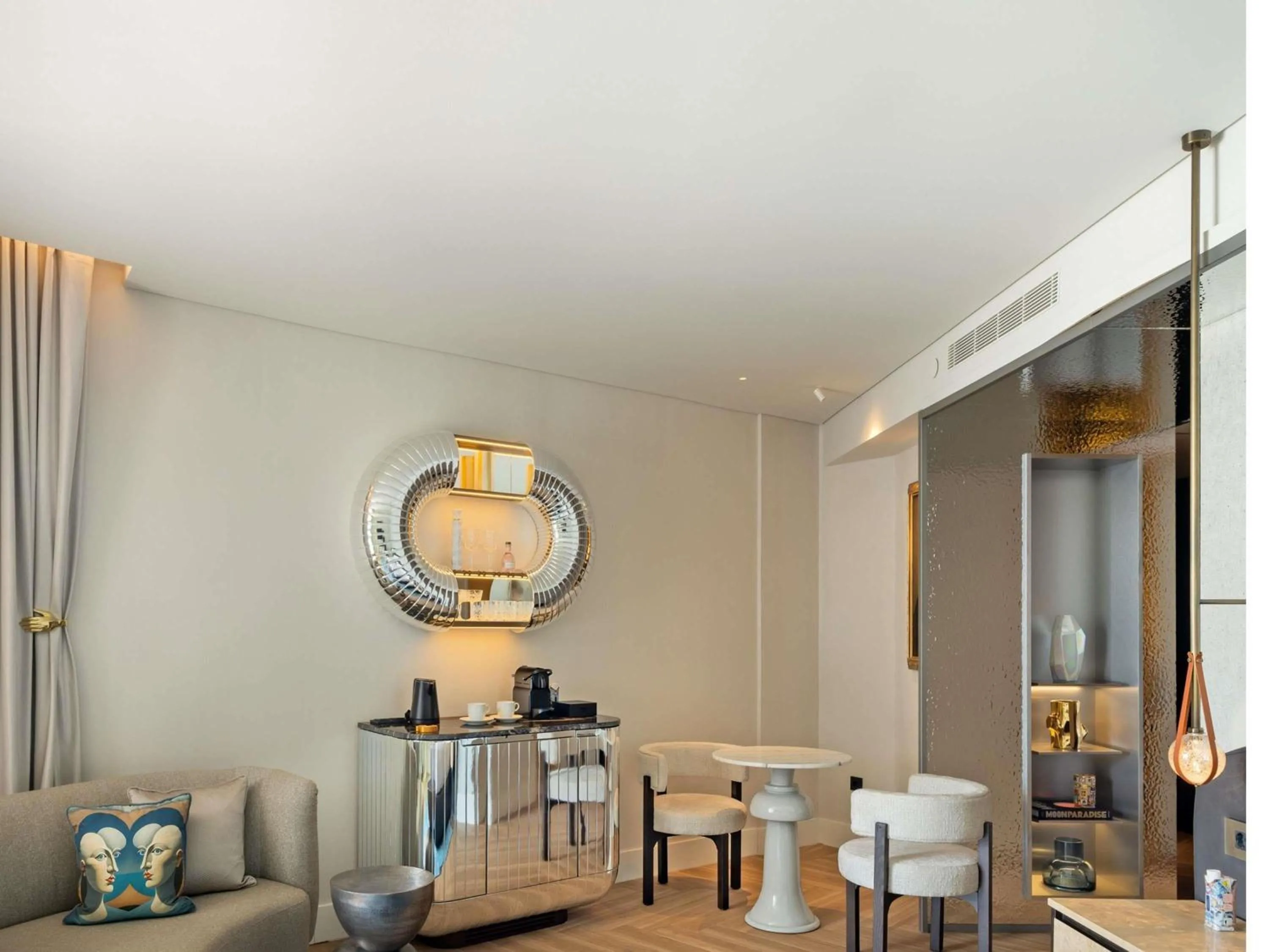 Bedroom in SLS Barcelona