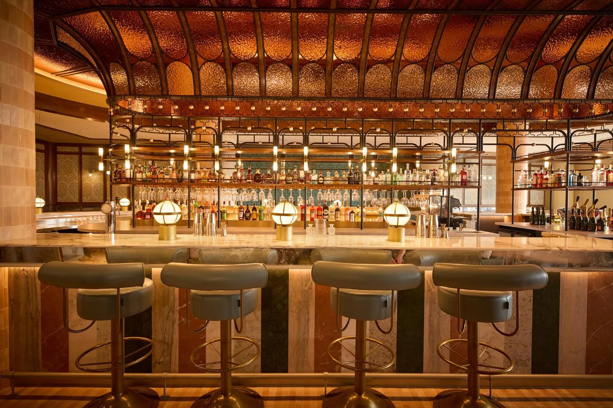 Restaurant/places to eat in SLS Barcelona