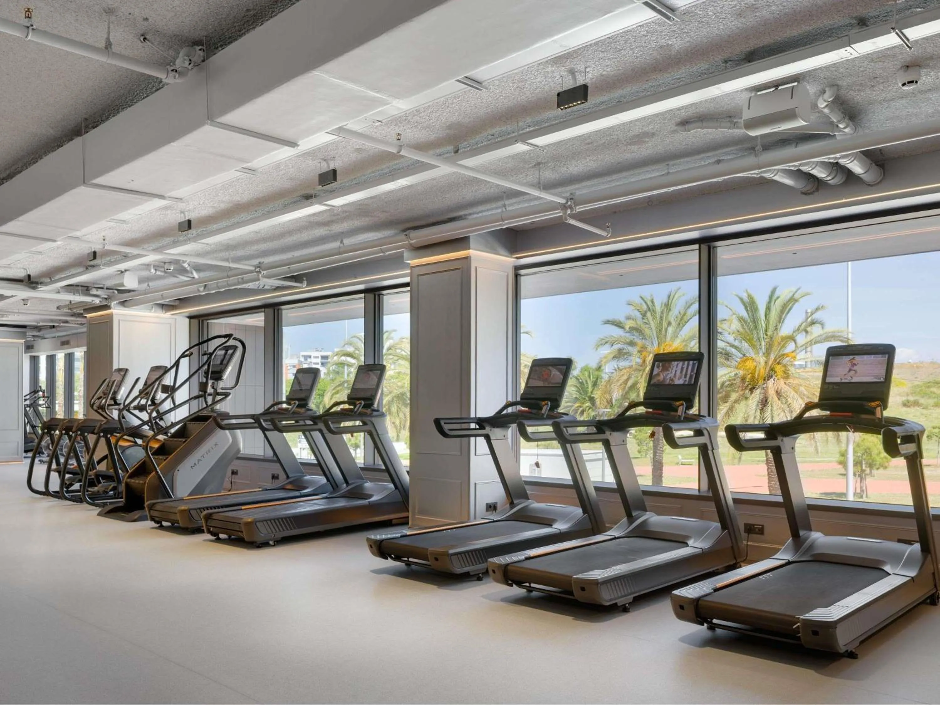 Fitness centre/facilities in SLS Barcelona