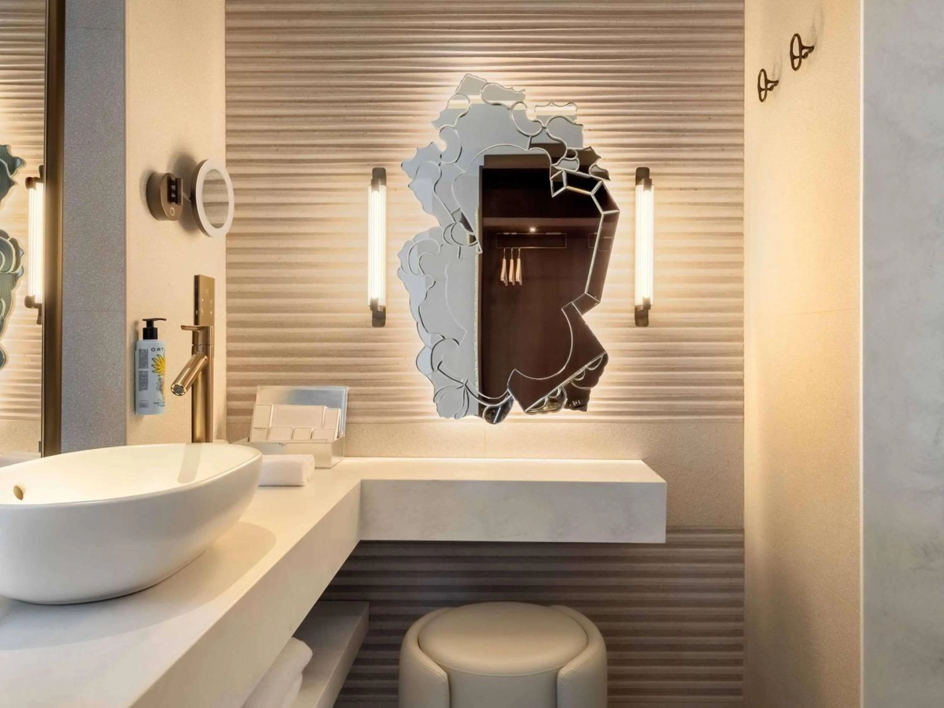 Bedroom in SLS Barcelona