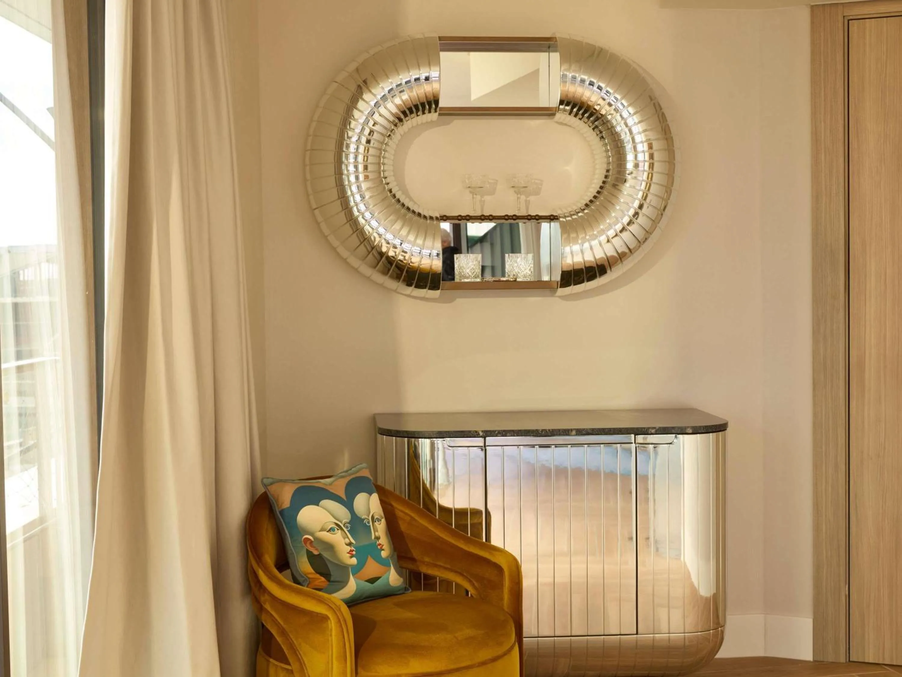 Bedroom in SLS Barcelona