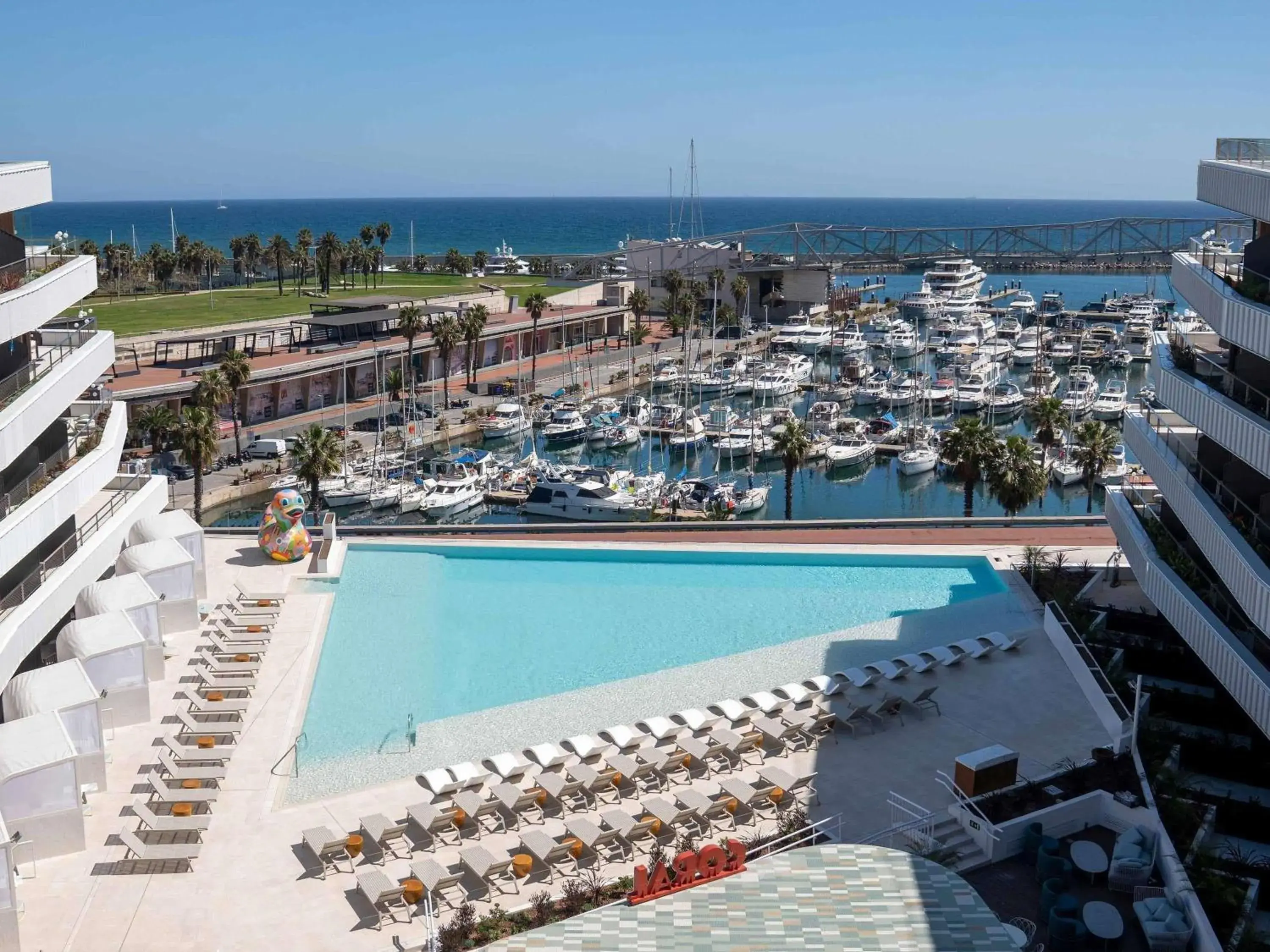 Property building in SLS Barcelona Property building in SLS Barcelona