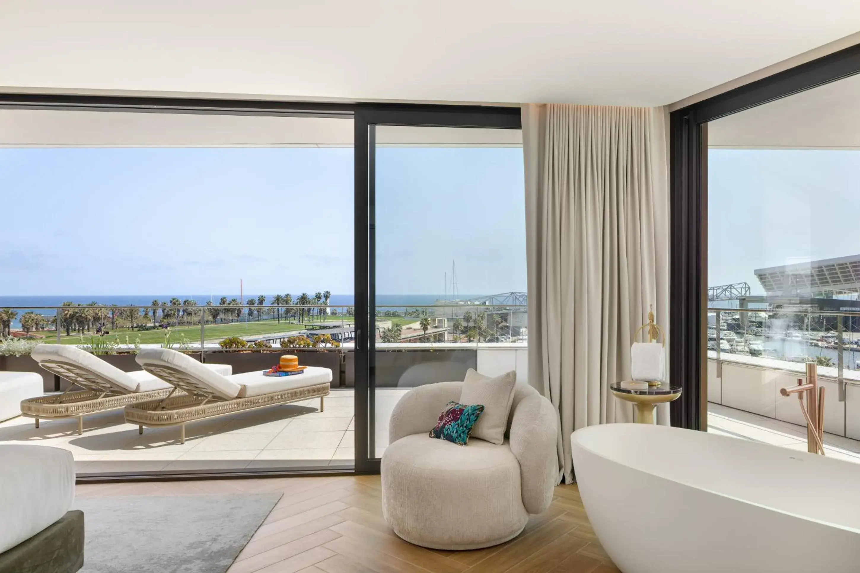 Euphoria Suite with Terrace in SLS Barcelona Euphoria Suite with Terrace in SLS Barcelona