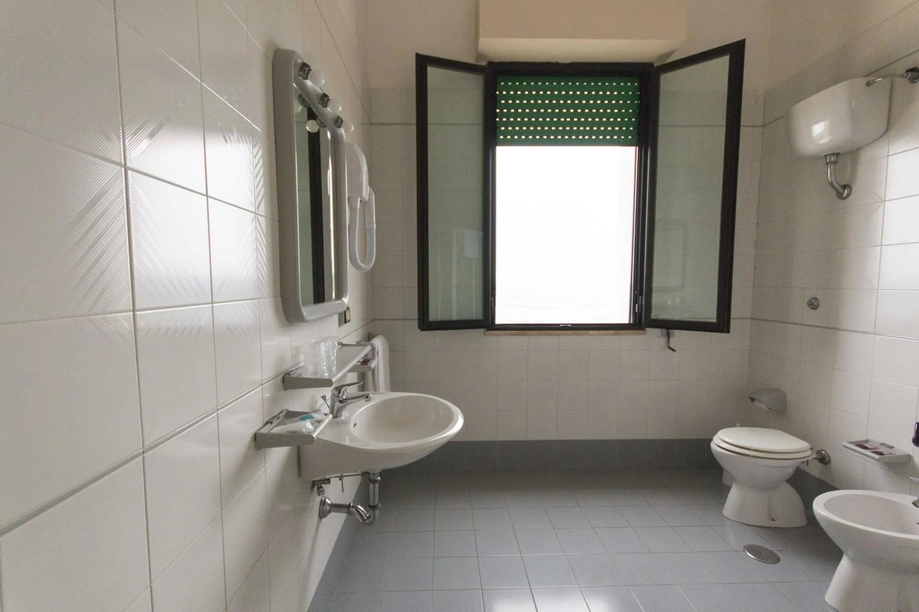 Shower in Albergo Palazzo