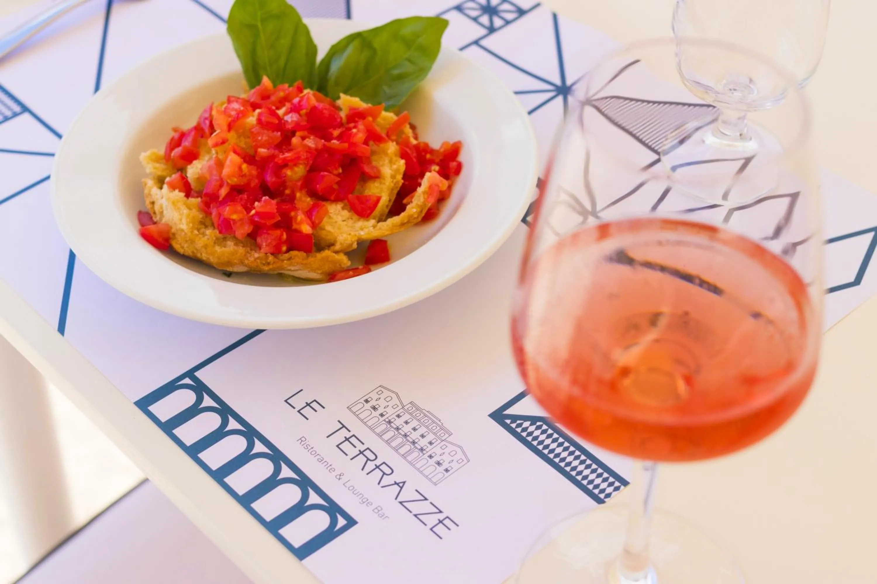 Food and drinks in Albergo Palazzo