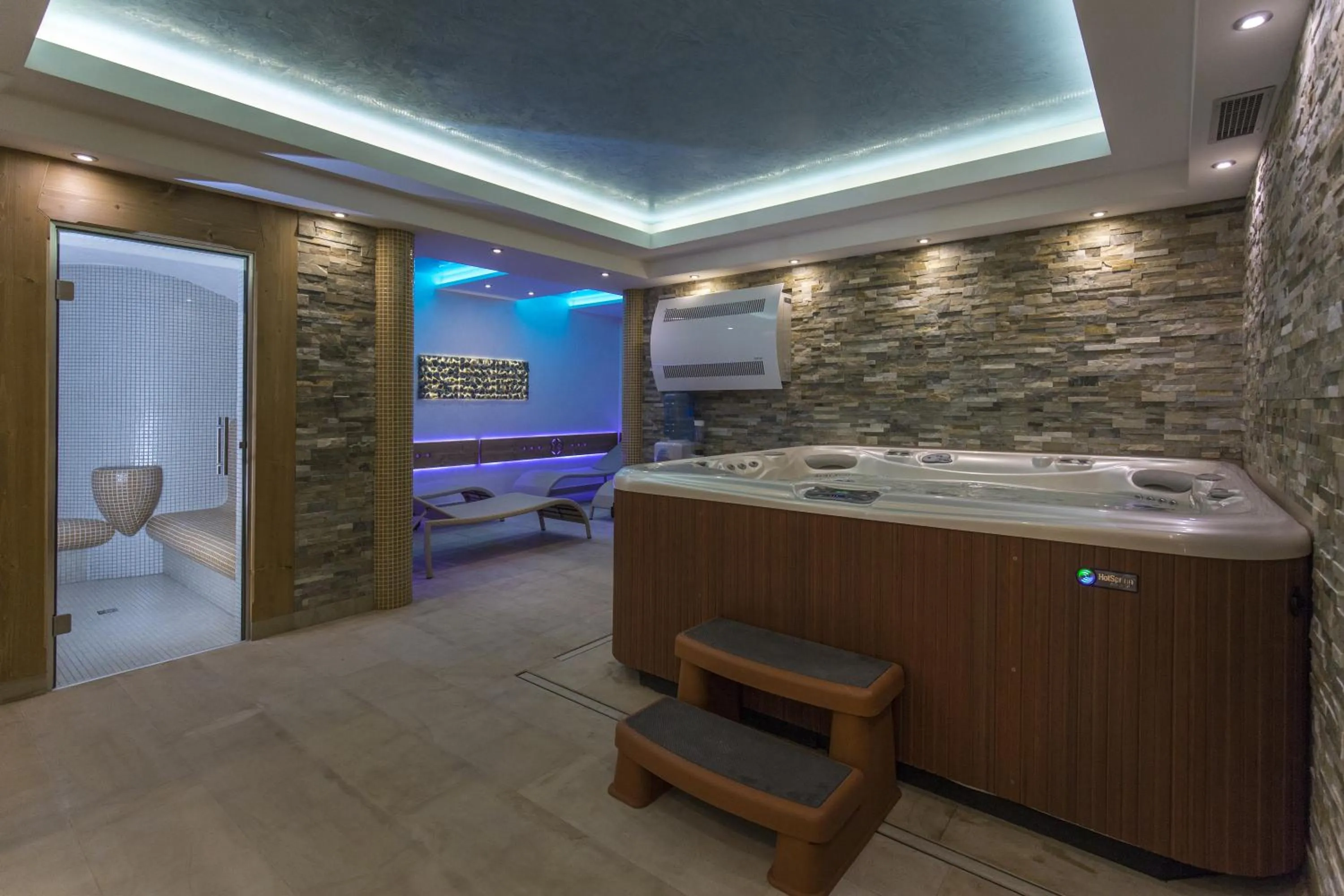 Spa and wellness centre/facilities in Carlina Hotel & SPA