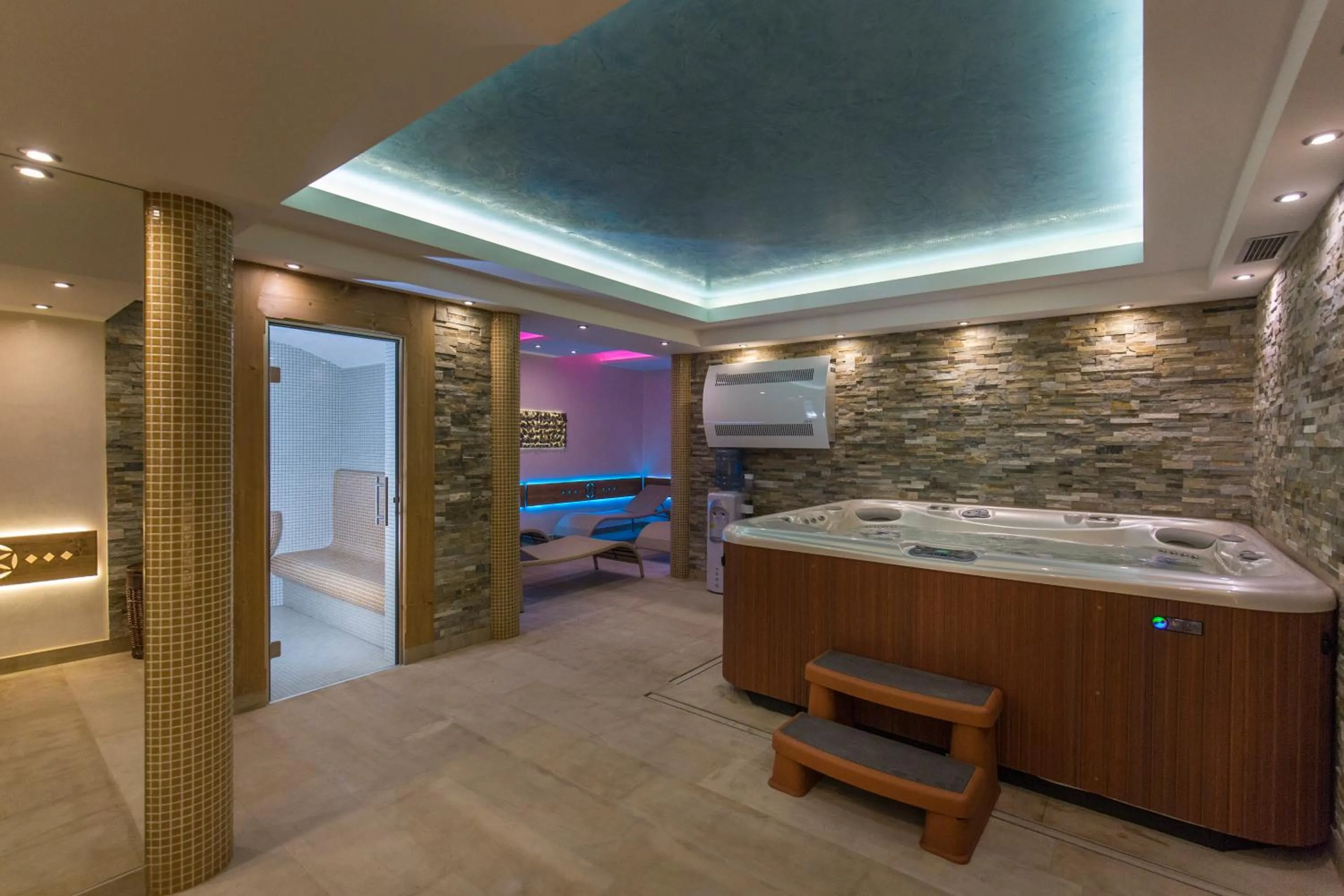 Spa and wellness centre/facilities in Carlina Hotel & SPA