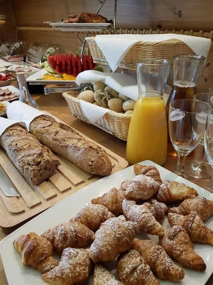 Breakfast in Carlina Hotel & SPA