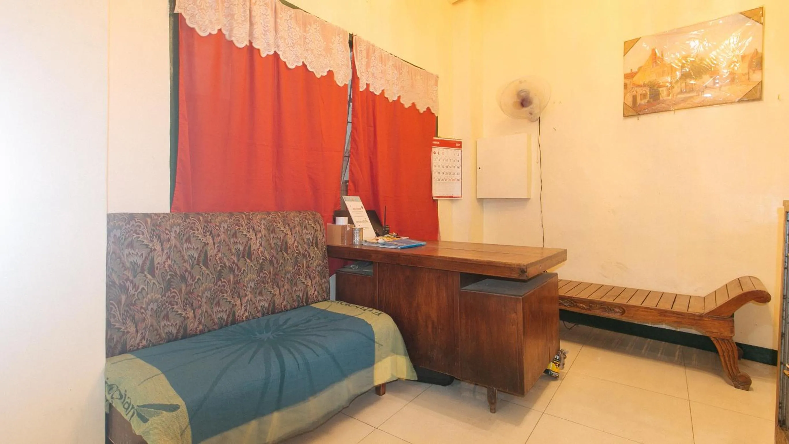 Lobby or reception in RedDoorz @ Western Bicutan Transients Inn