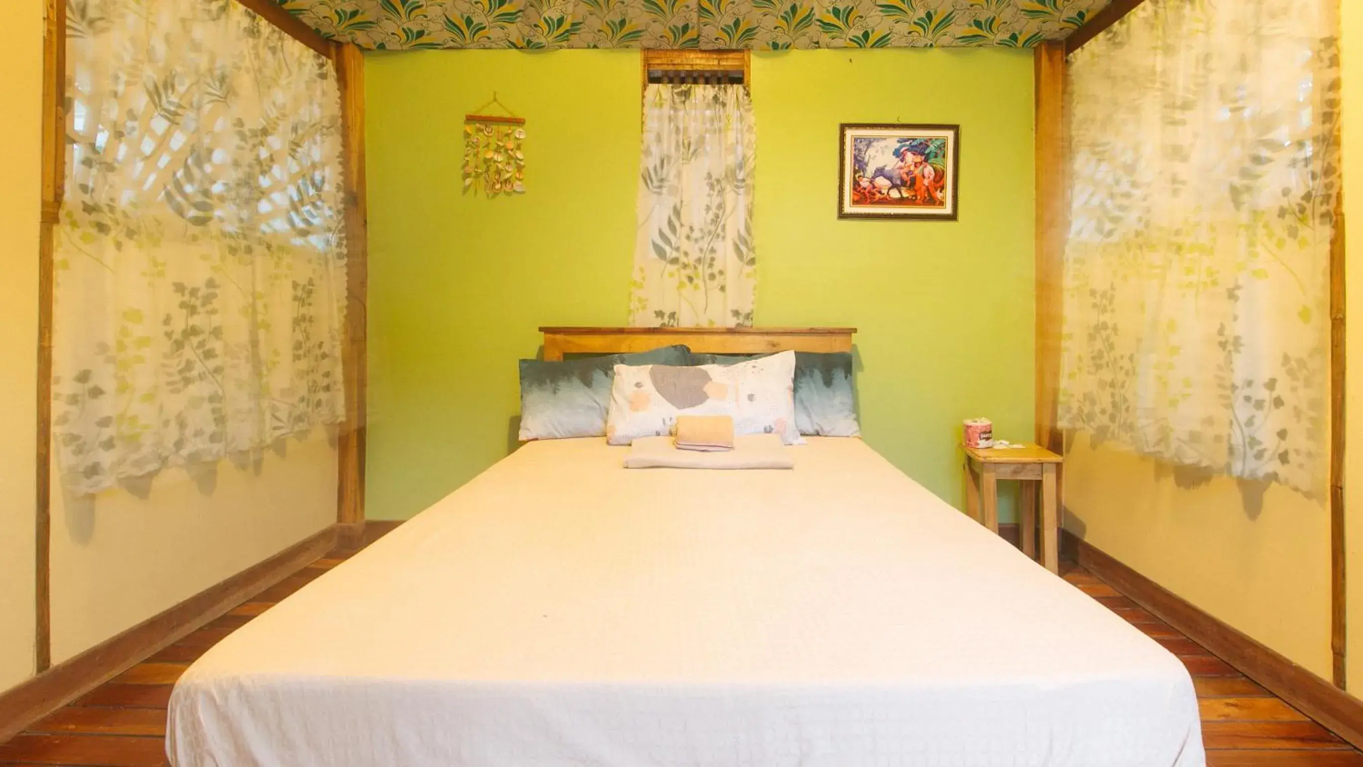 Queen Room with Shared Bathroom in The Clara Beach and Guest House Queen Room with Shared Bathroom in The Clara Beach and Guest House