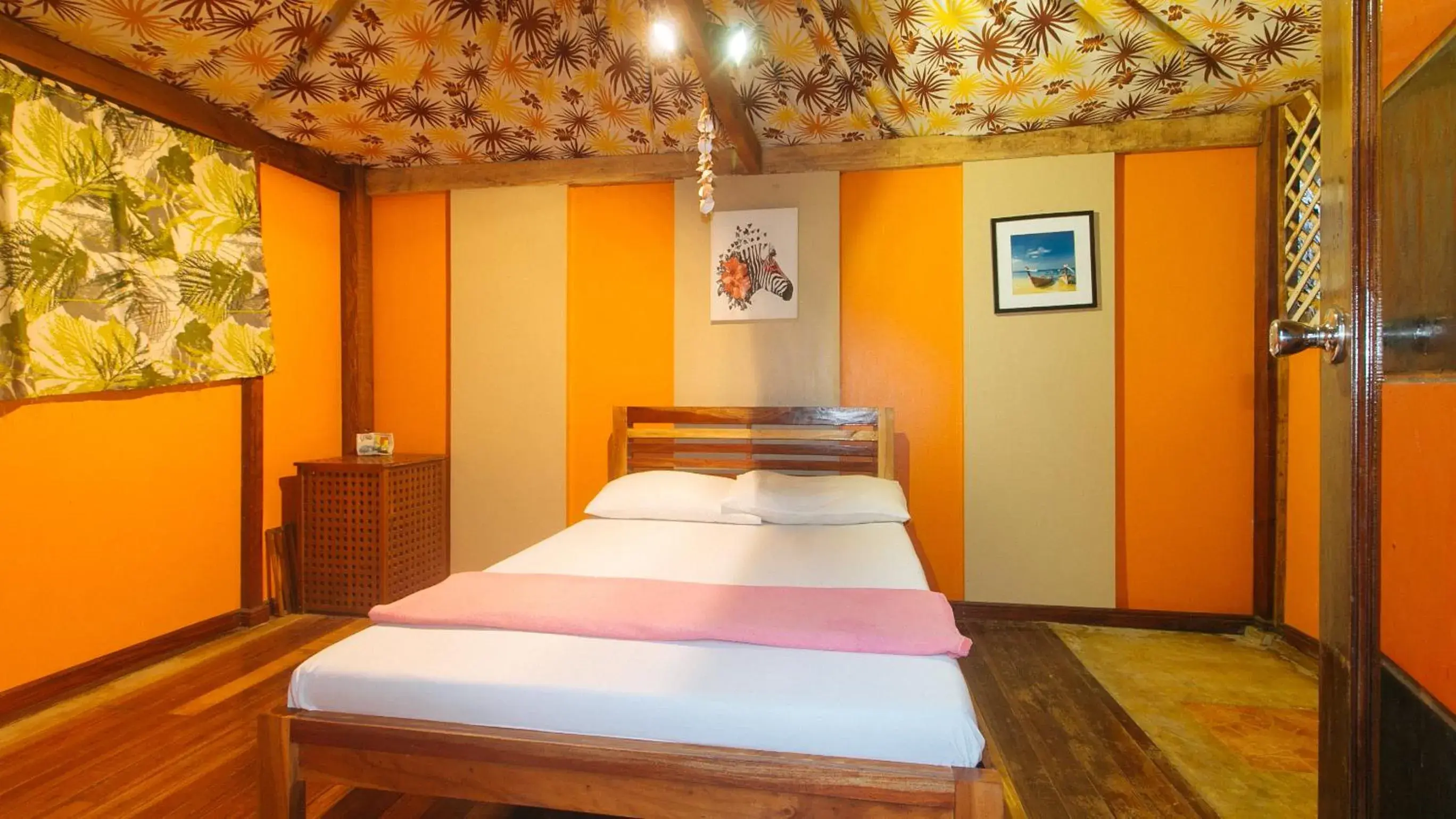 Standard Double Room in The Clara Beach and Guest House Standard Double Room in The Clara Beach and Guest House