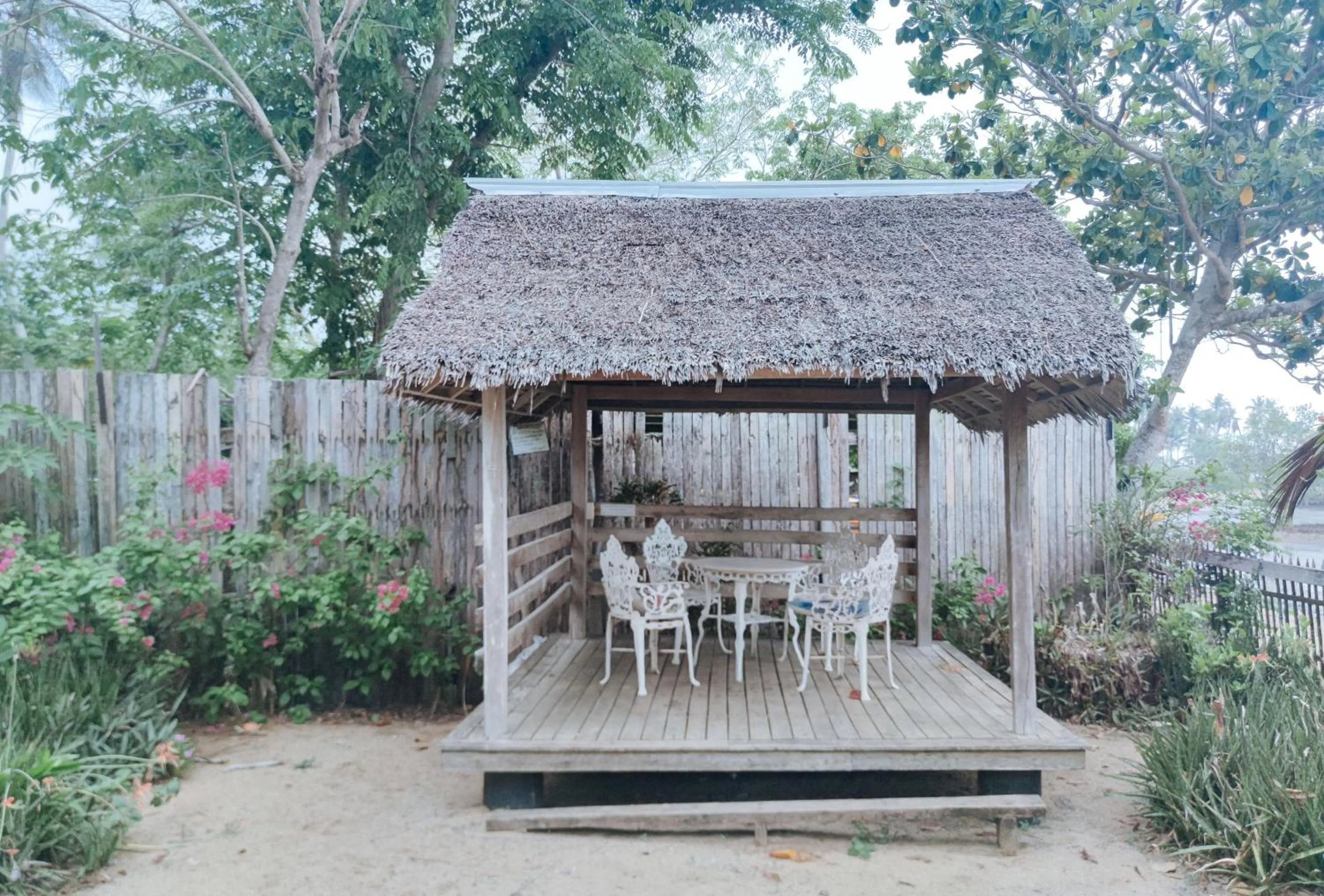 Seating area in The Clara Beach and Guest House