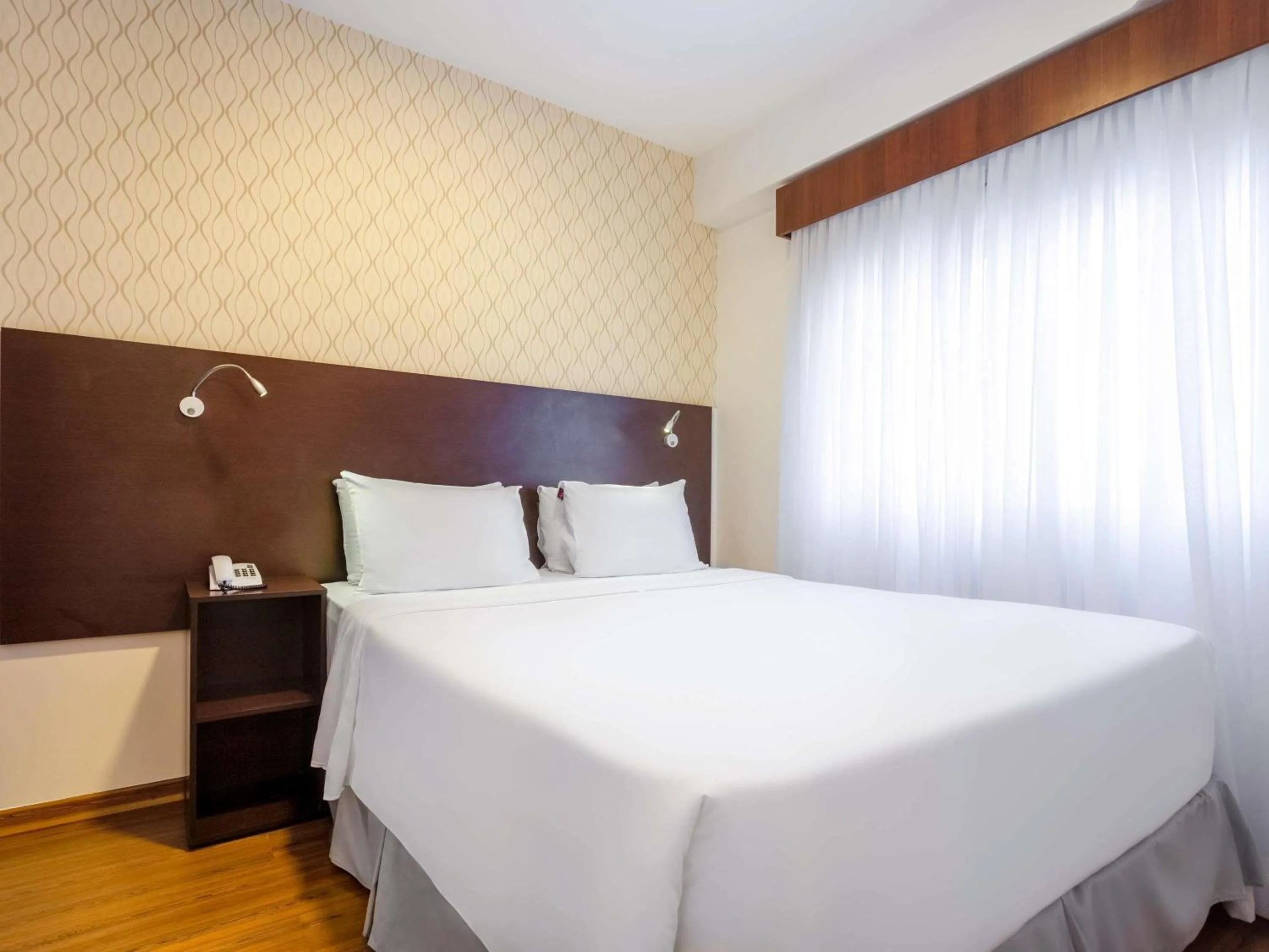 Bedroom, Bed in Mercure São Paulo JK