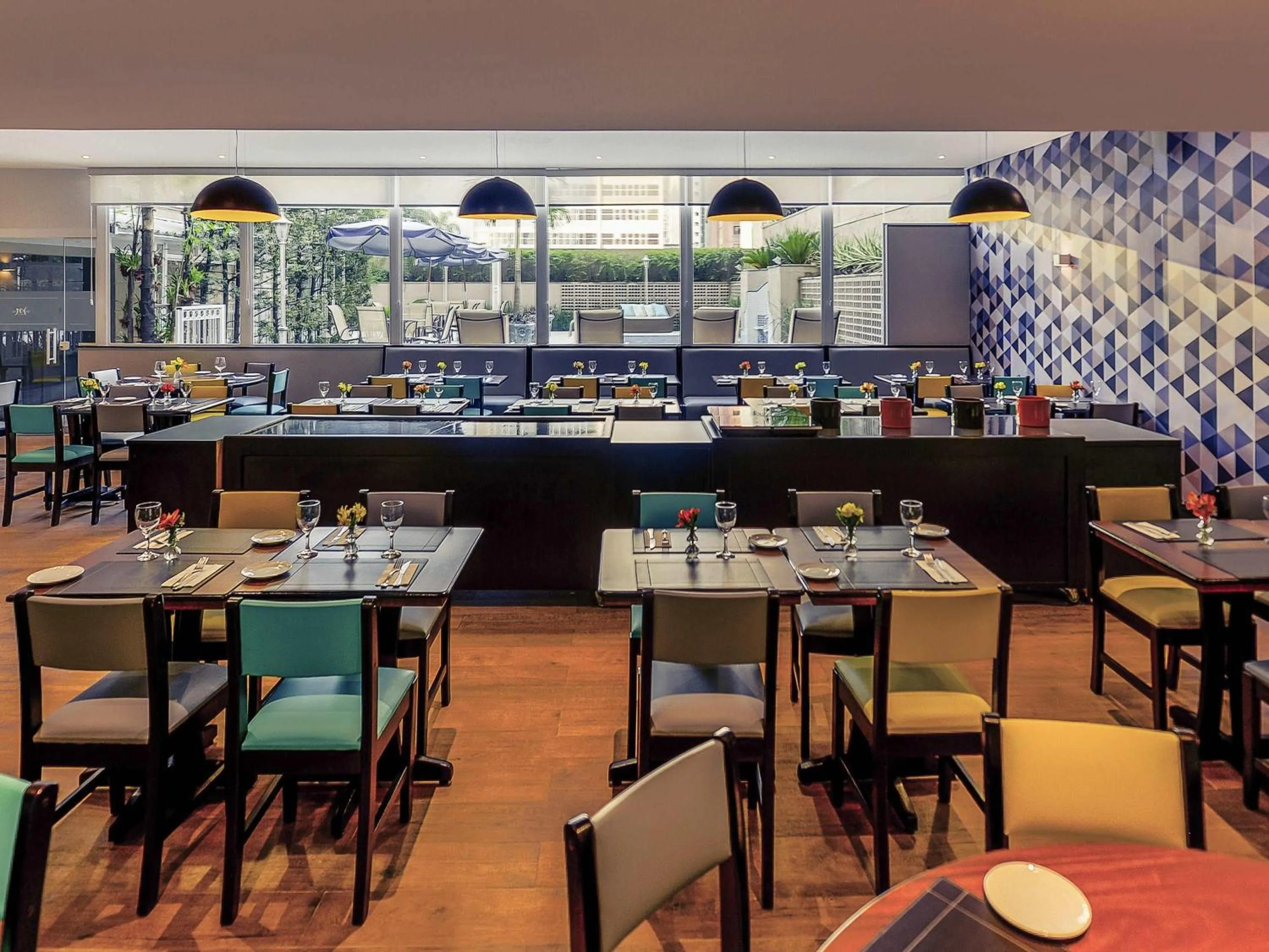 Restaurant/places to eat in Mercure Sao Paulo JK