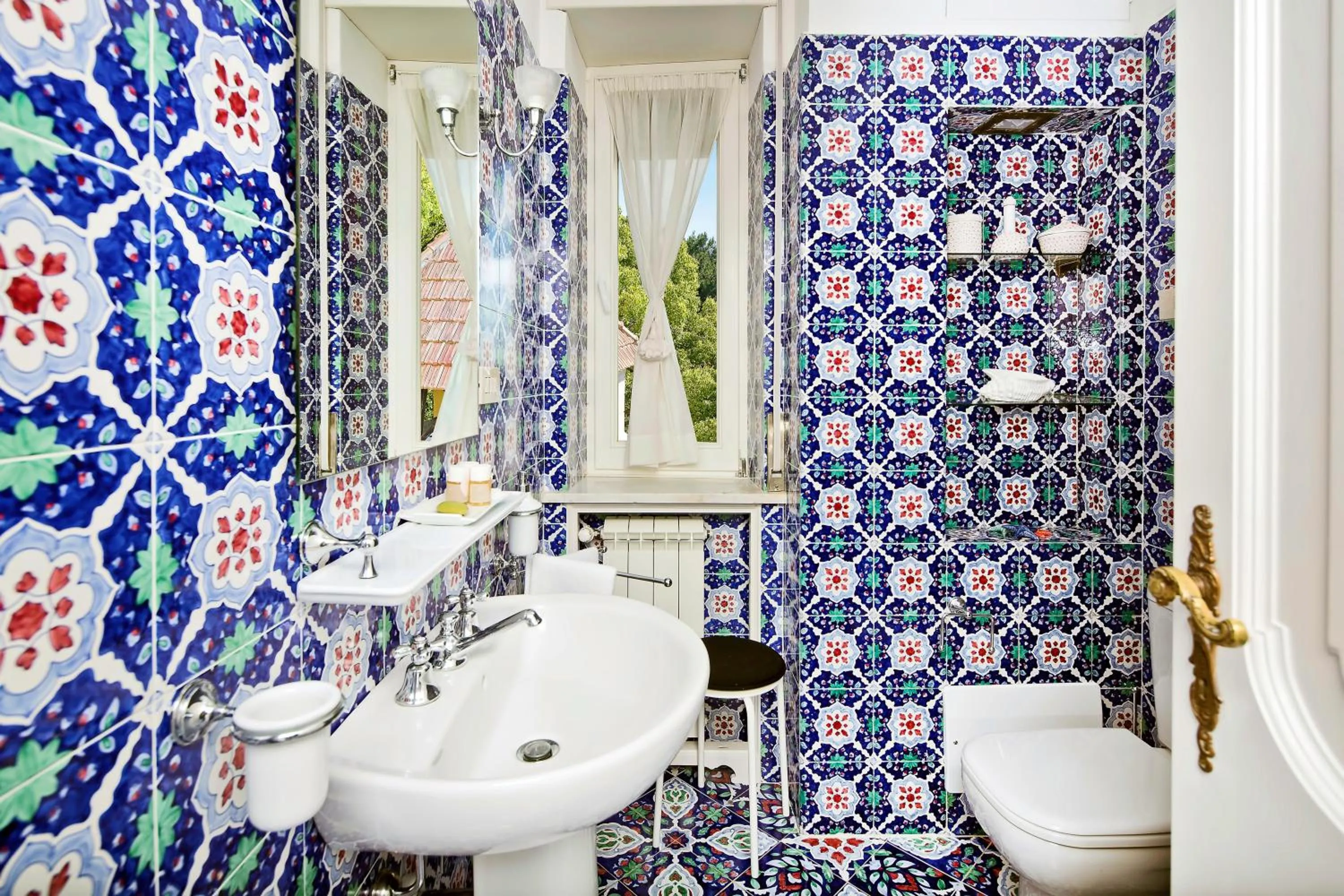 Shower in Villa Silia