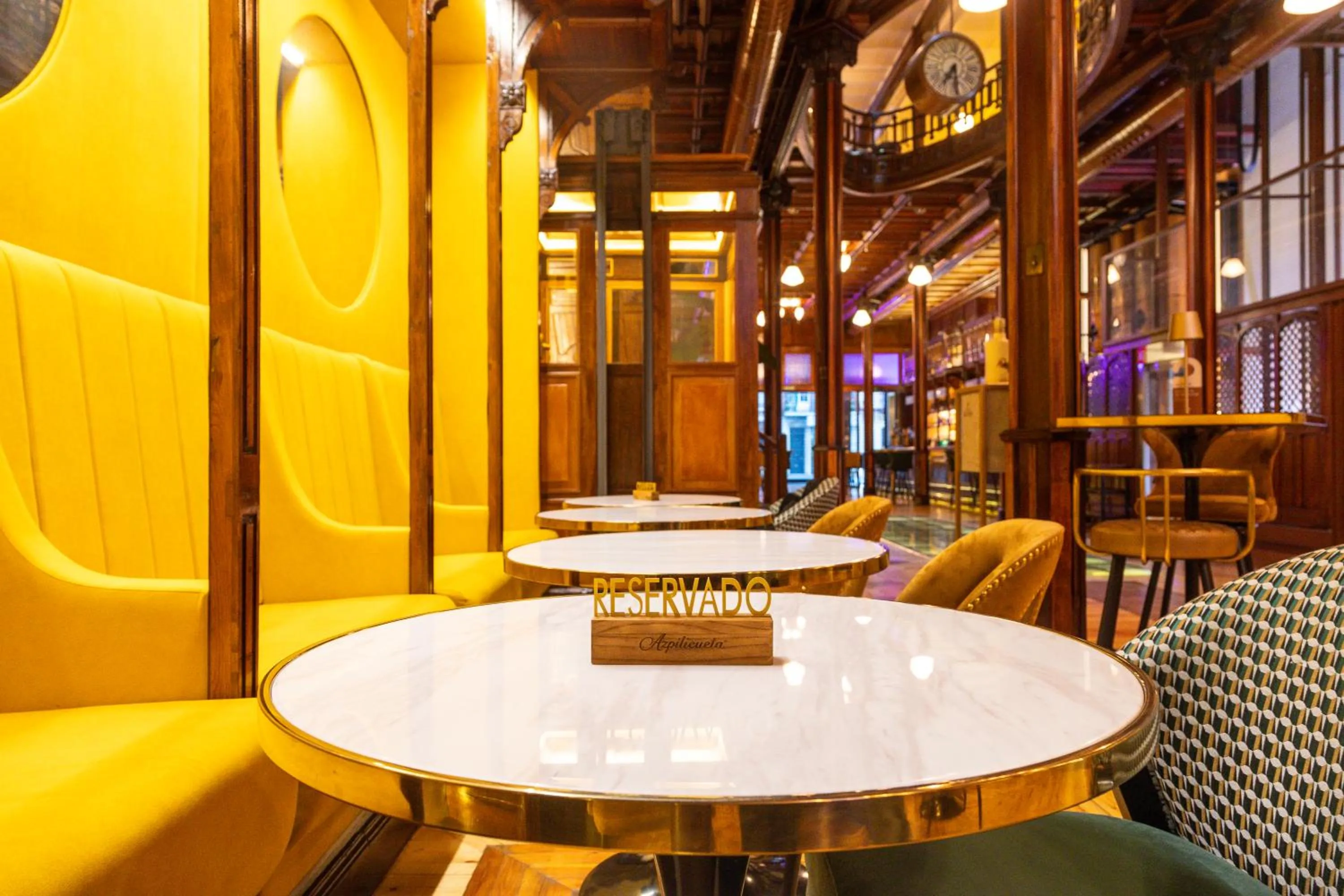 Living room in Hotel Las Tres Campanas