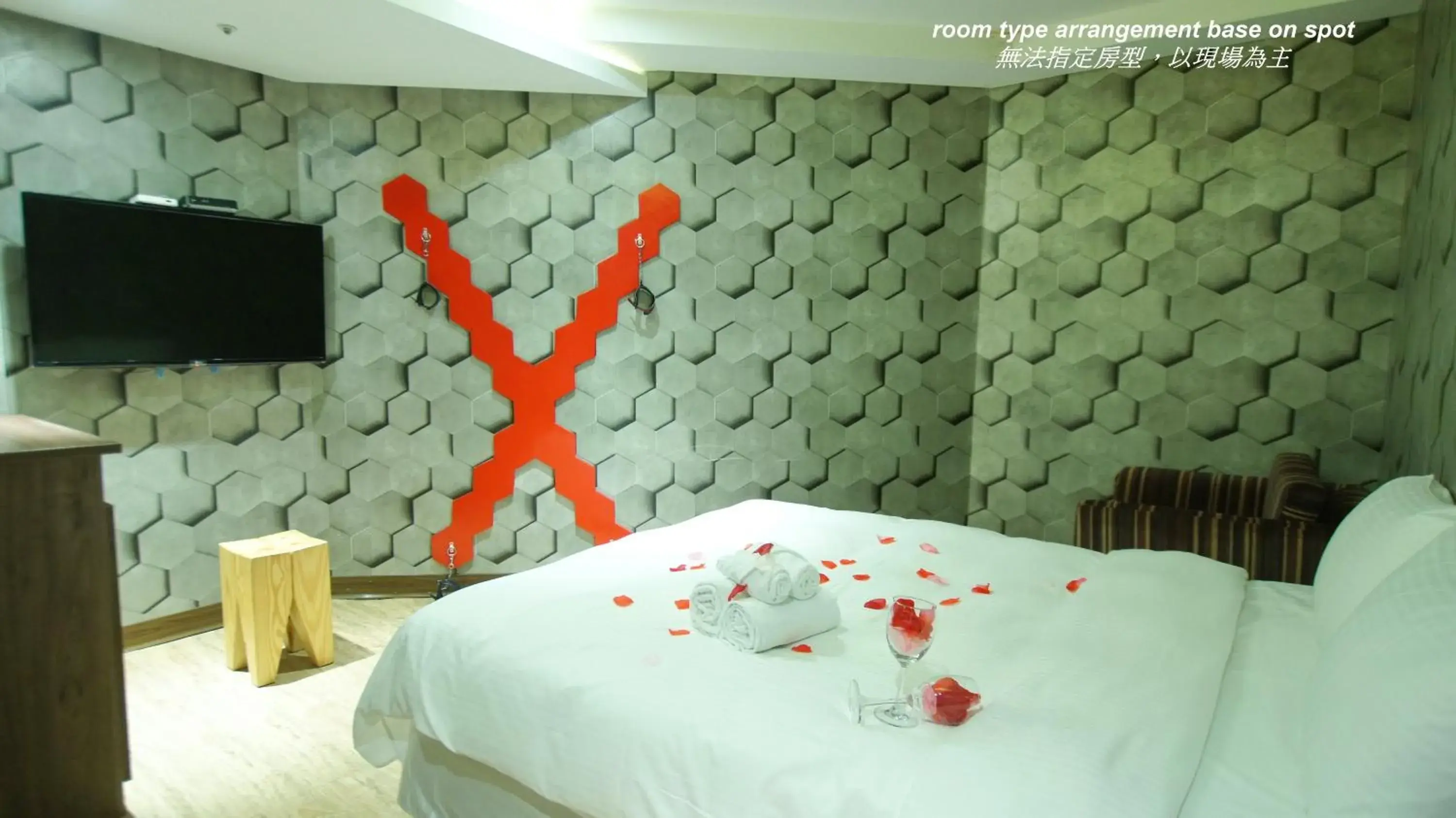 Bed in Colors Infinity Inn Bed in Colors Infinity Inn