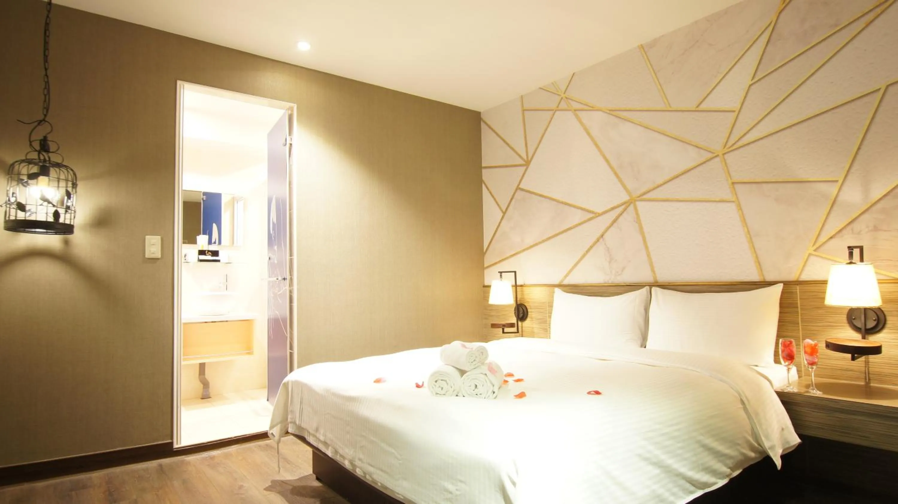 Bed in Colors Infinity Inn