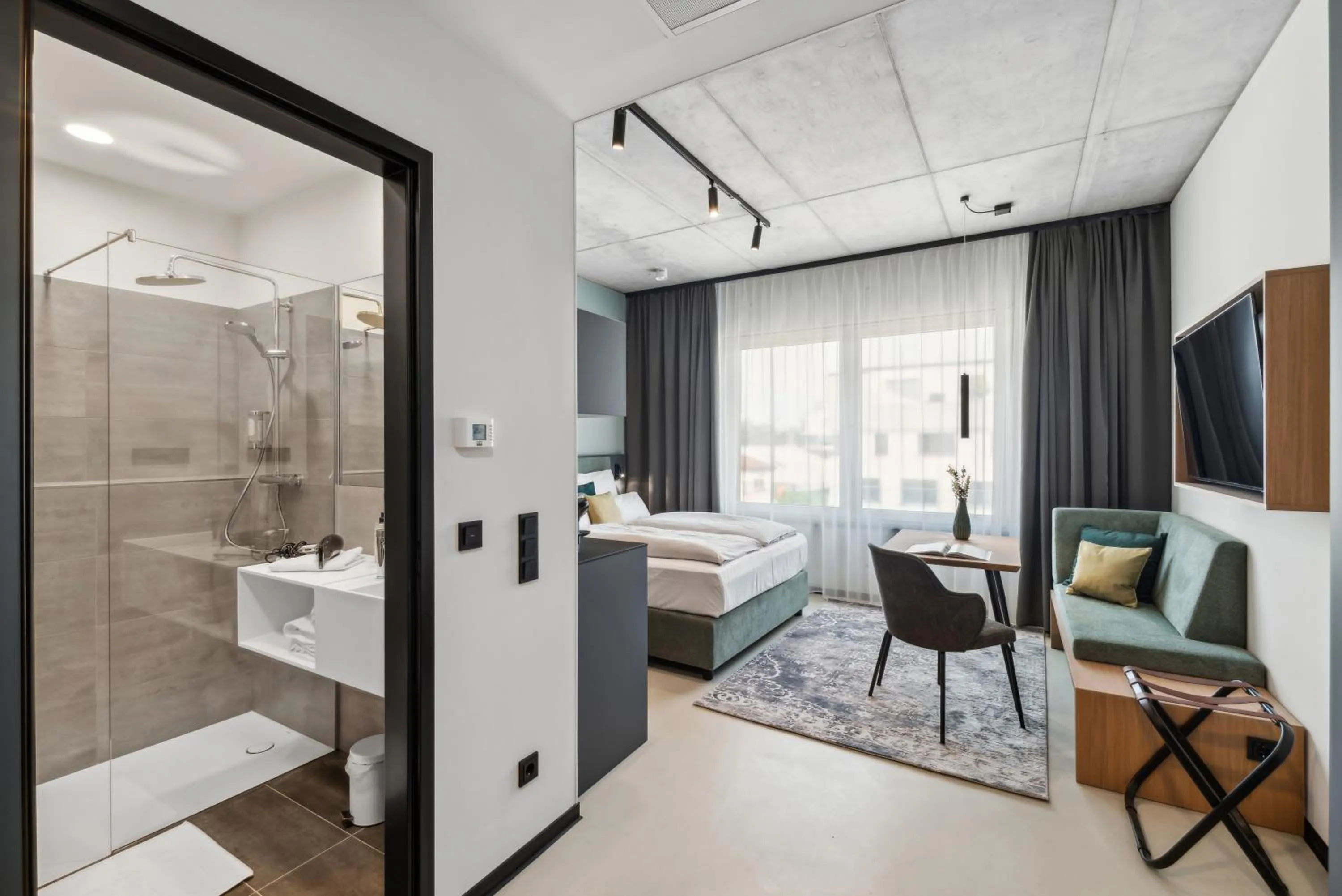 Photo of the whole room, Bed in Nena Apartments München City East