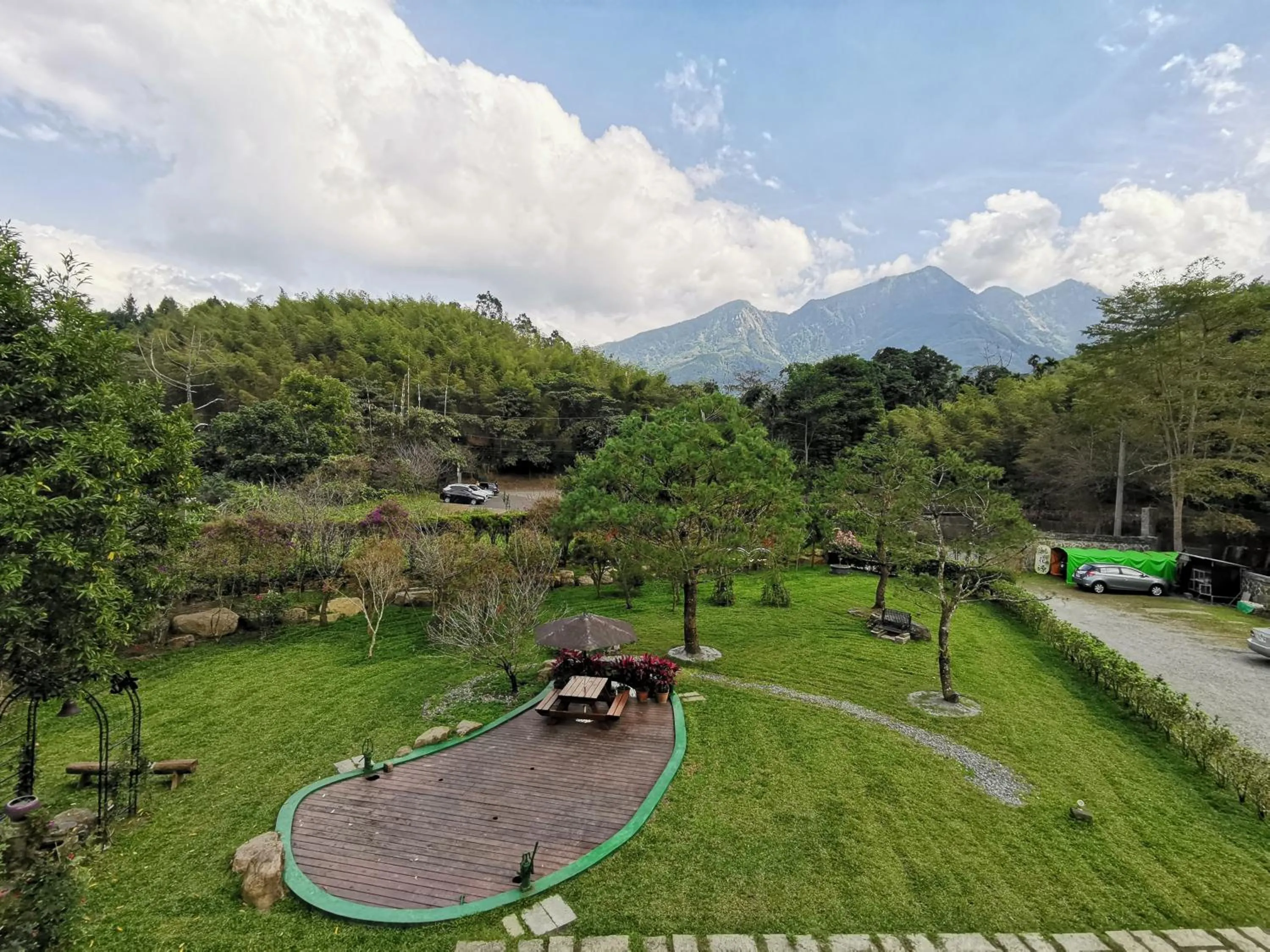 Garden view in Sitou Peach Villa B&B