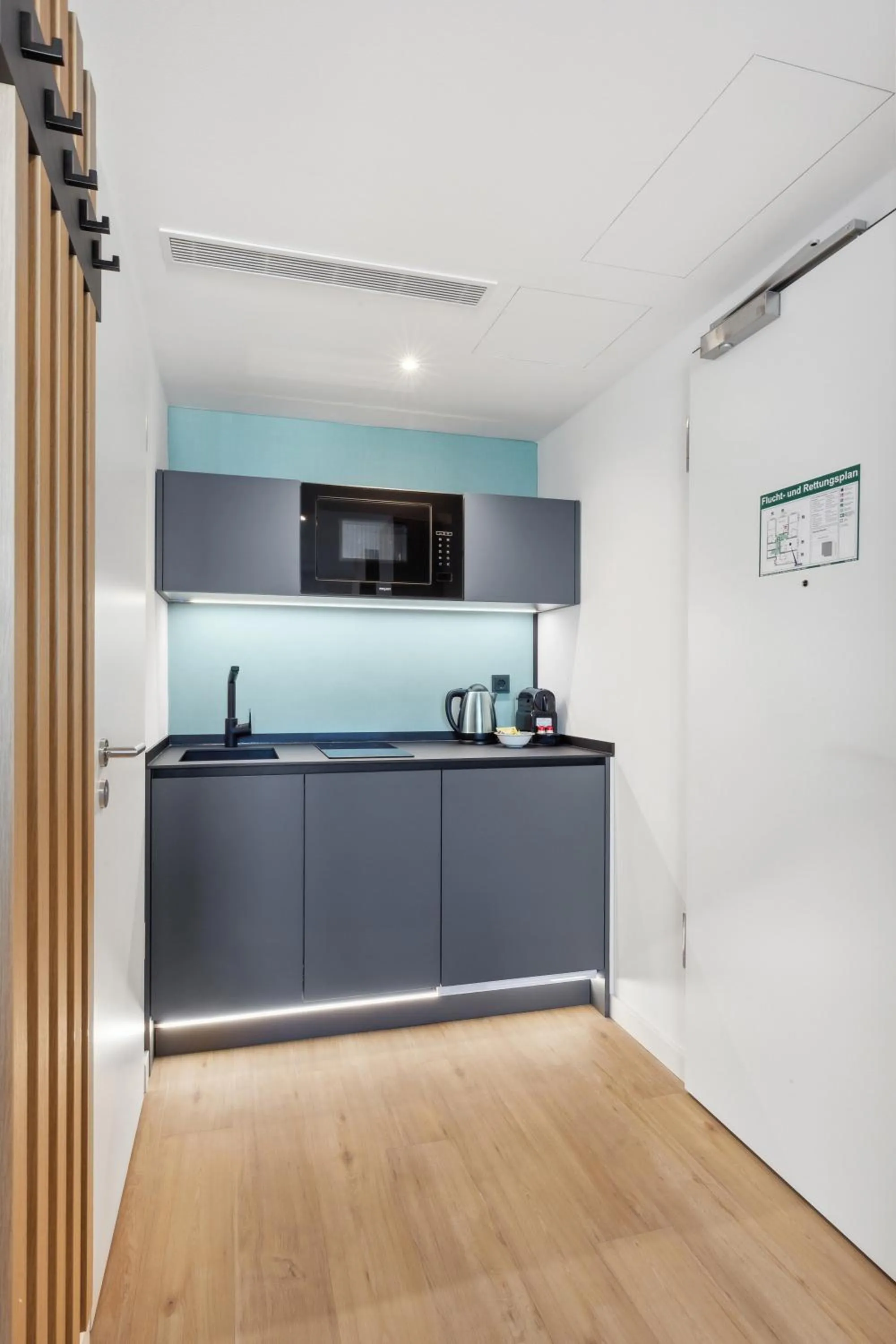 Kitchen or kitchenette in Nena Apartments München City