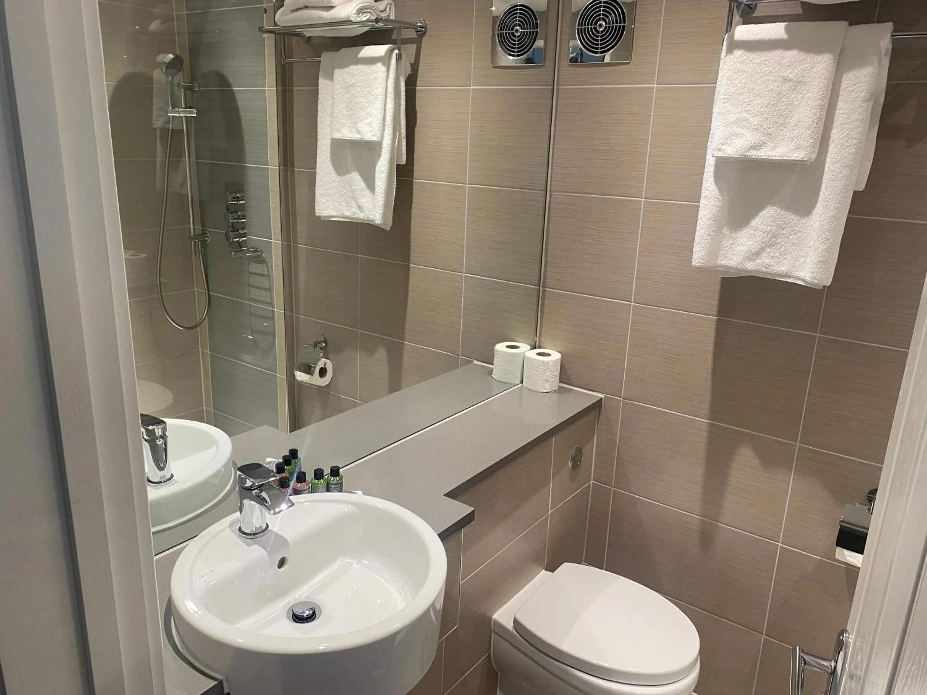 Bathroom in Best Western Premier Heronston Hotel & Spa