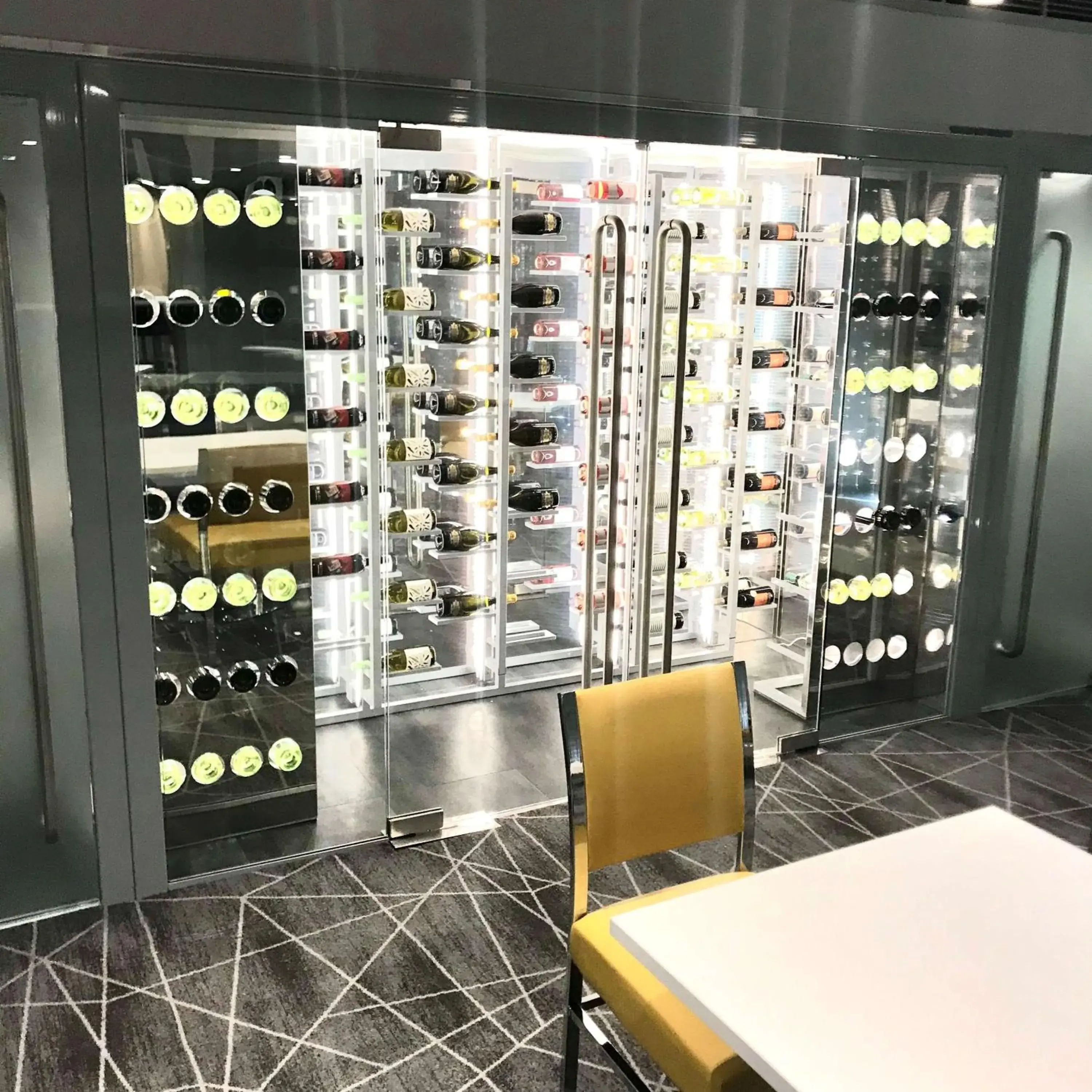 Restaurant/places to eat in Best Western Premier Heronston Hotel & Spa Restaurant/places to eat in Best Western Premier Heronston Hotel & Spa