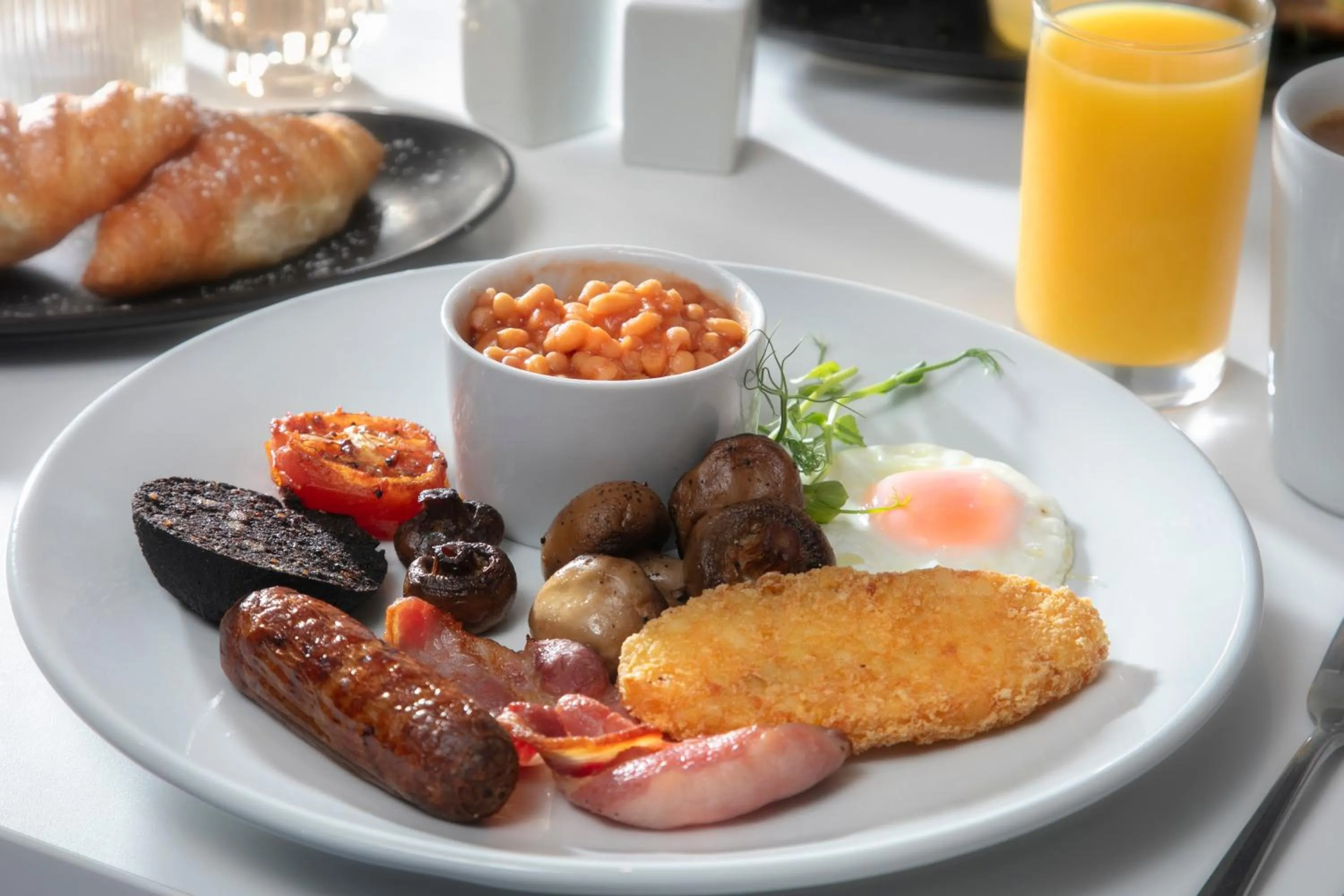 Breakfast in Best Western Premier Heronston Hotel & Spa