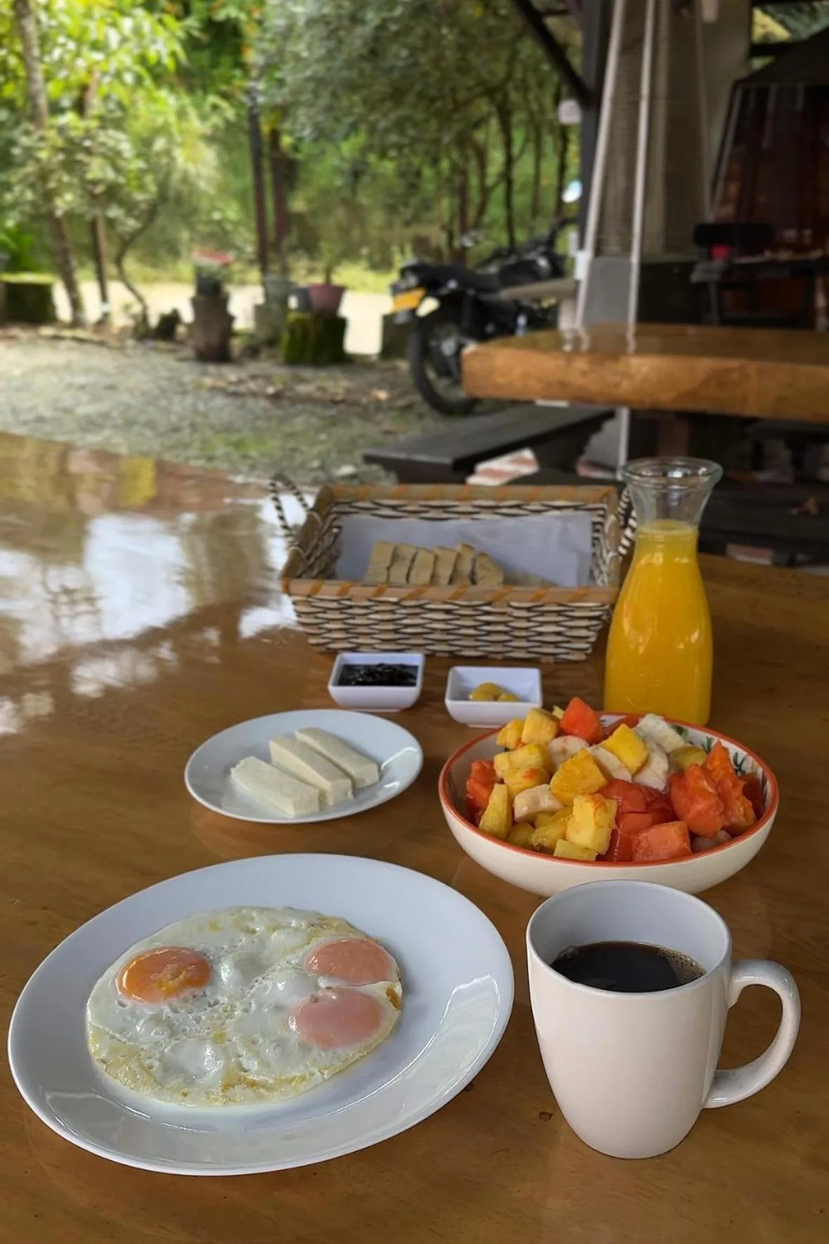 Breakfast in Finca Campestre La Adelita B&B