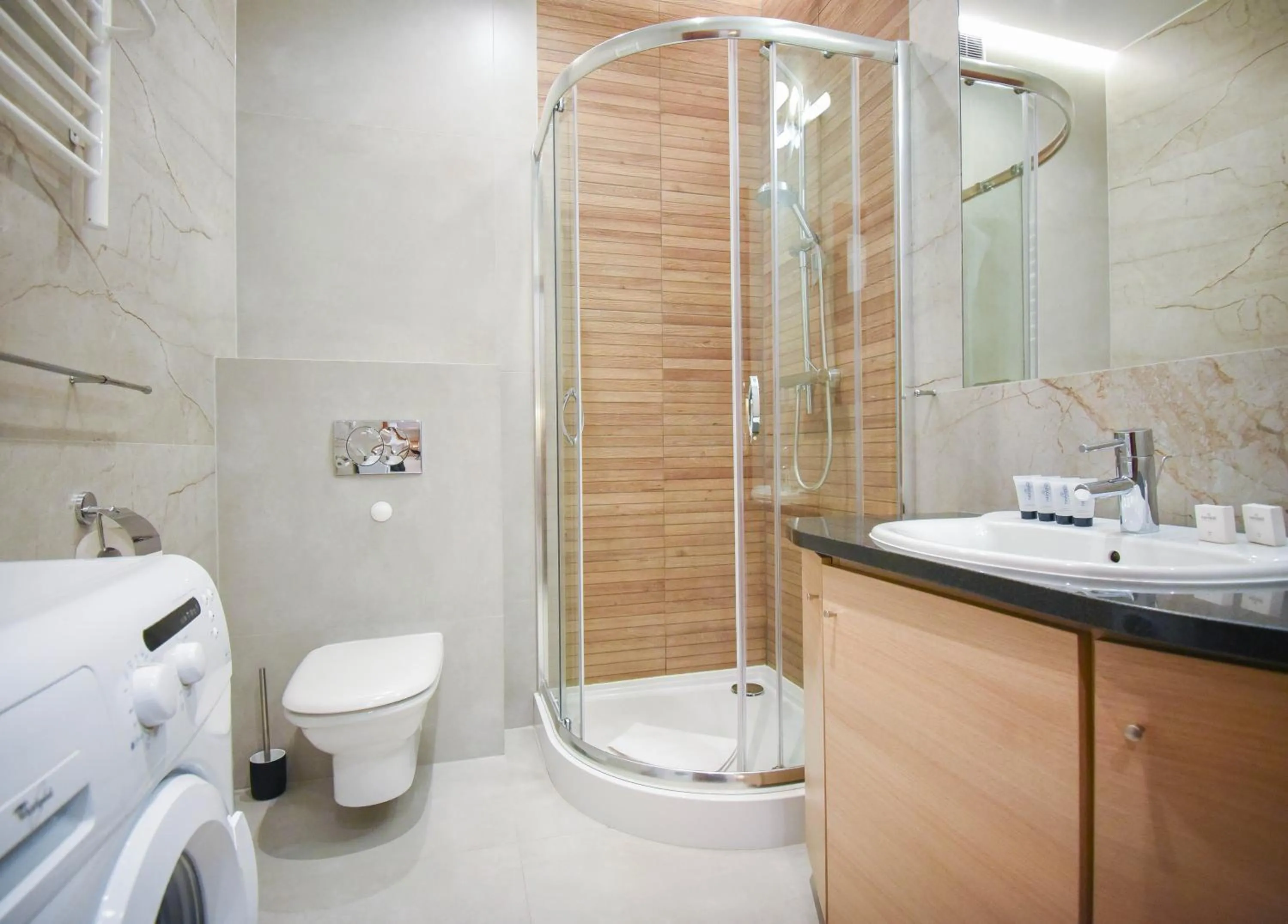 Shower in Apartamenty Na Wyspie - Baltic Park - Apartamenty z sypialnią i parkingiem - ul Uzdrowiskowa 24-34