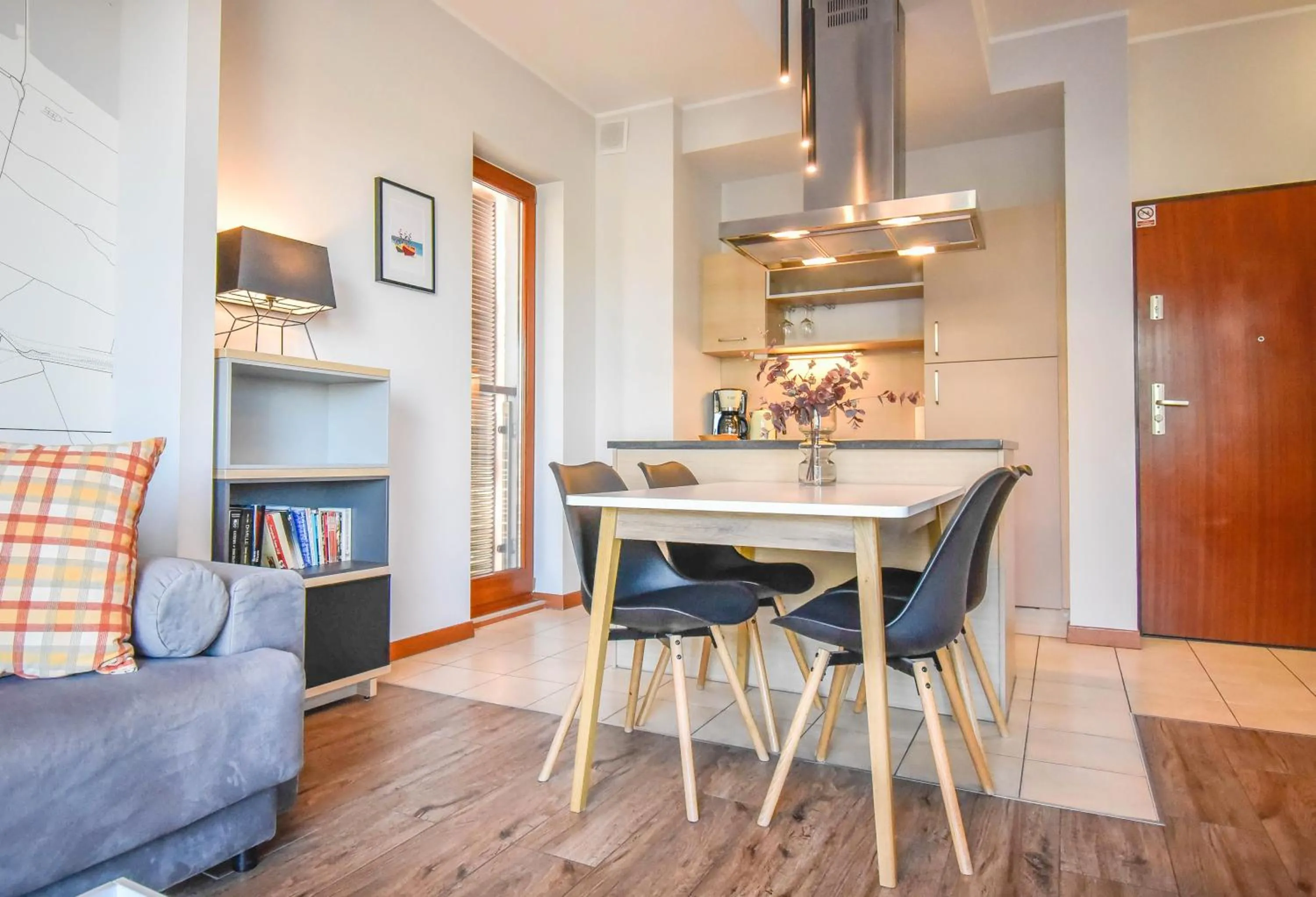Kitchen or kitchenette in Apartamenty Na Wyspie - Baltic Park - Apartamenty z sypialnią i parkingiem - ul Uzdrowiskowa 24-34